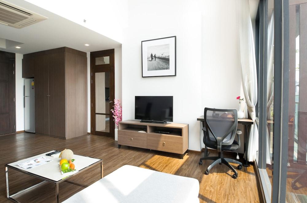 Hotel Civic Horizon &