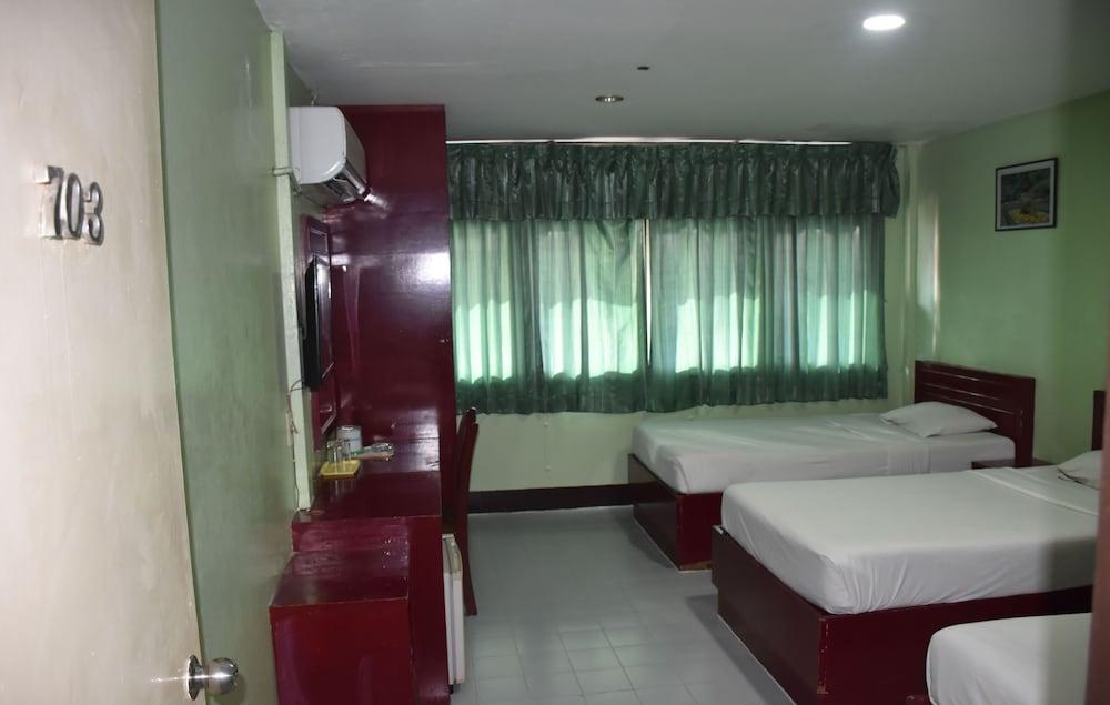 Woodlands Penginapan