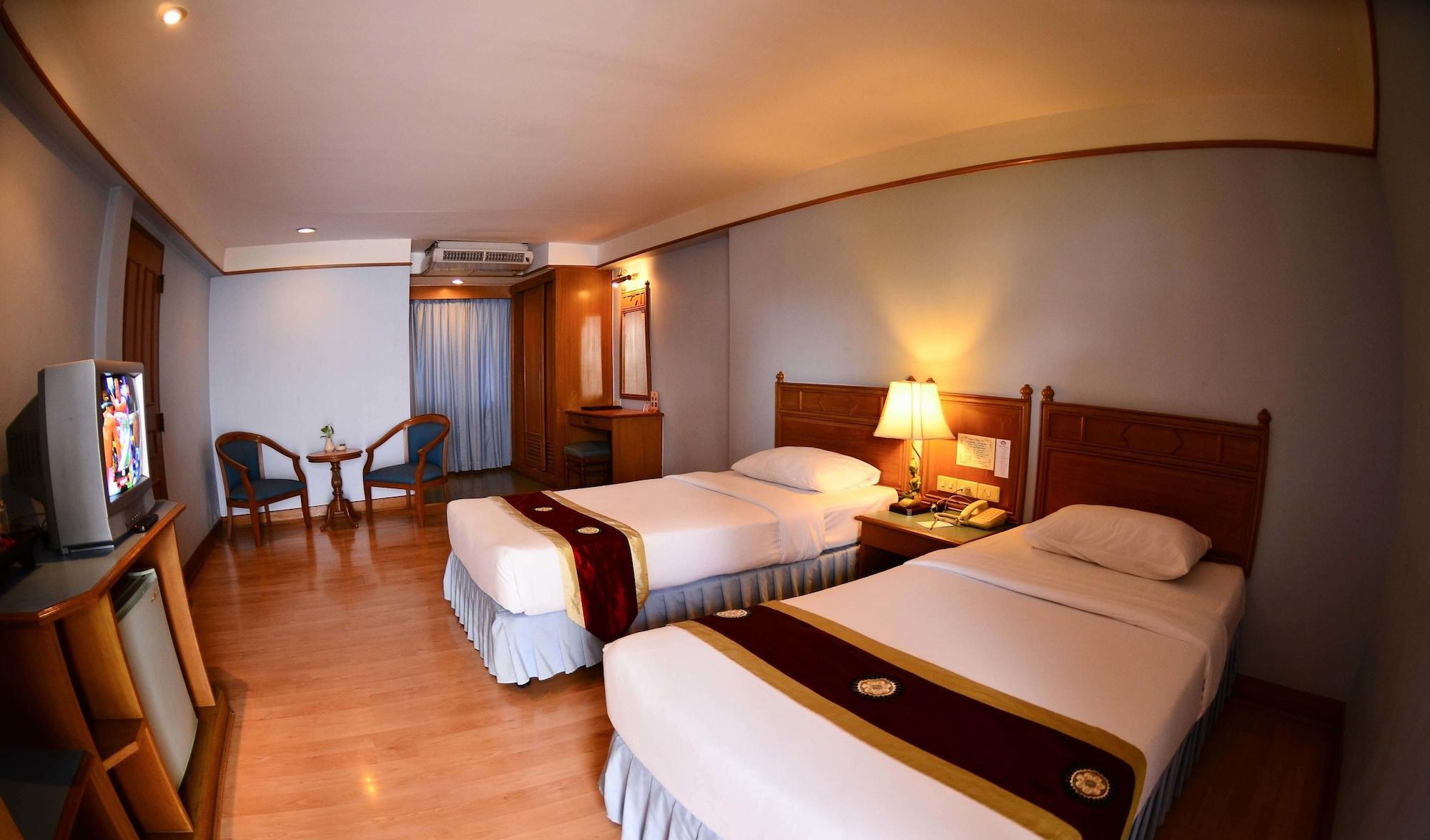 Silom Village Hotel Banguecoque