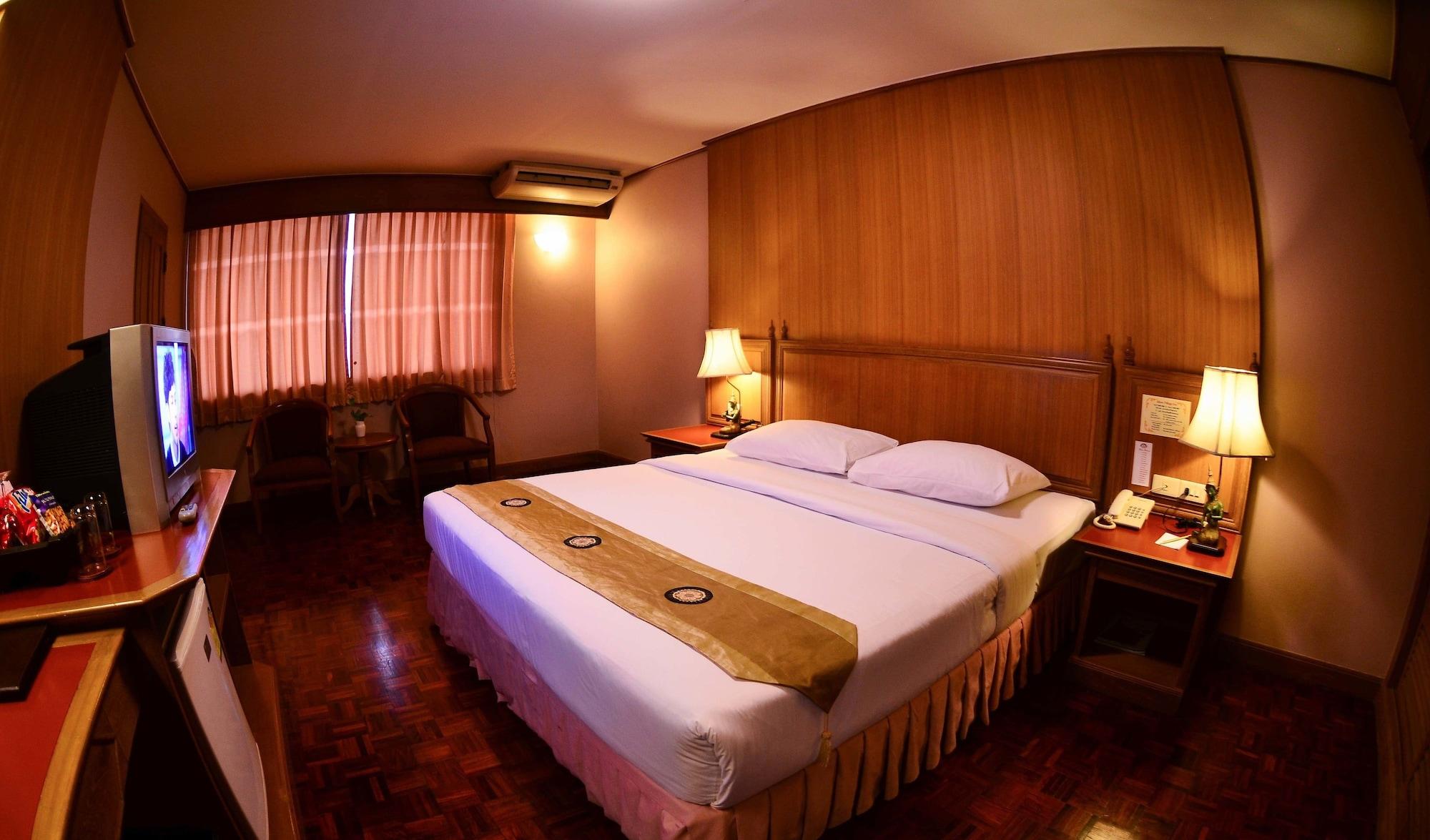 Silom Village 3* Banguecoque
