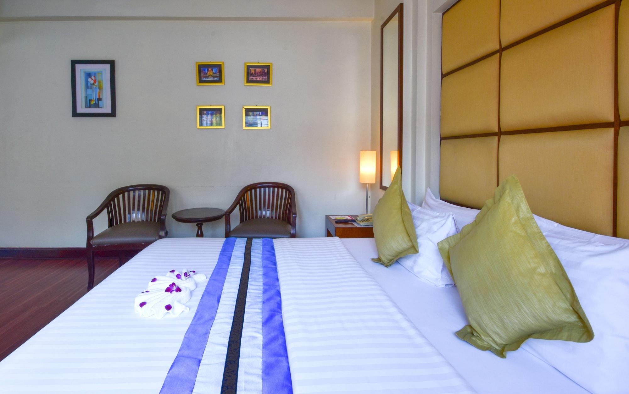 Grand Business Hotel