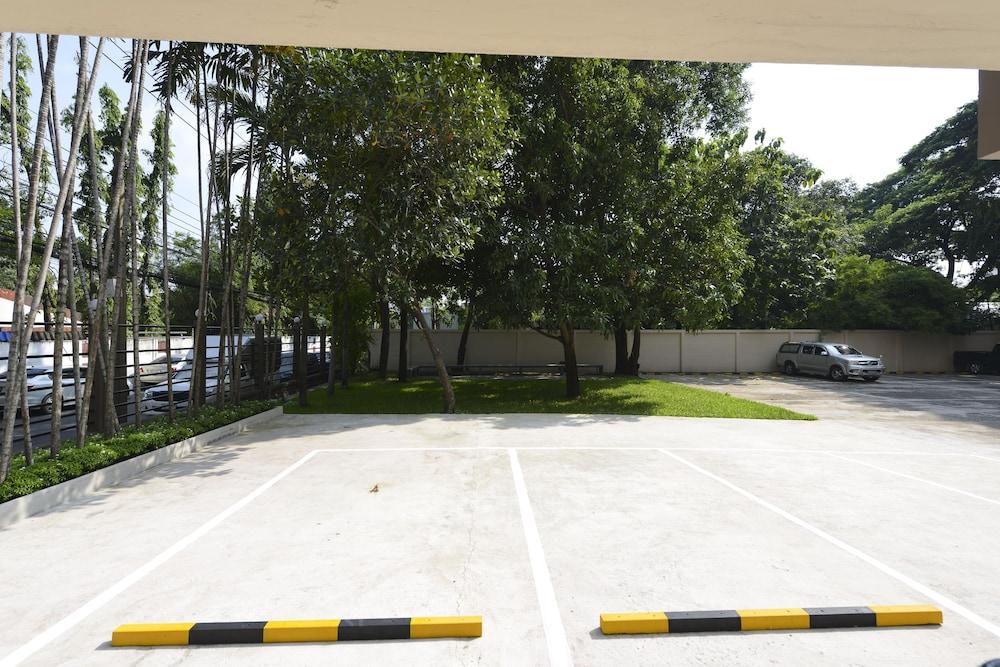 Hotel Sukhumvit 71 3*