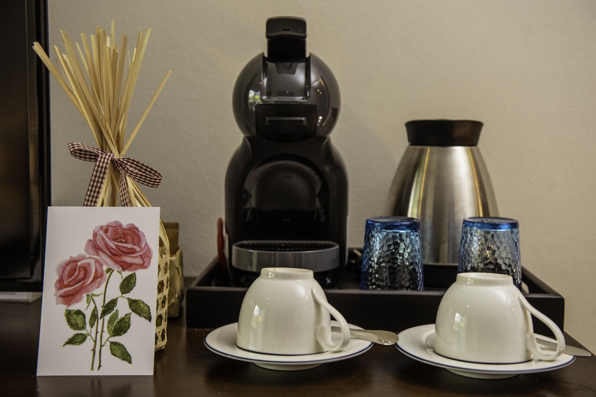 The Rose Residence, Hotel 4*