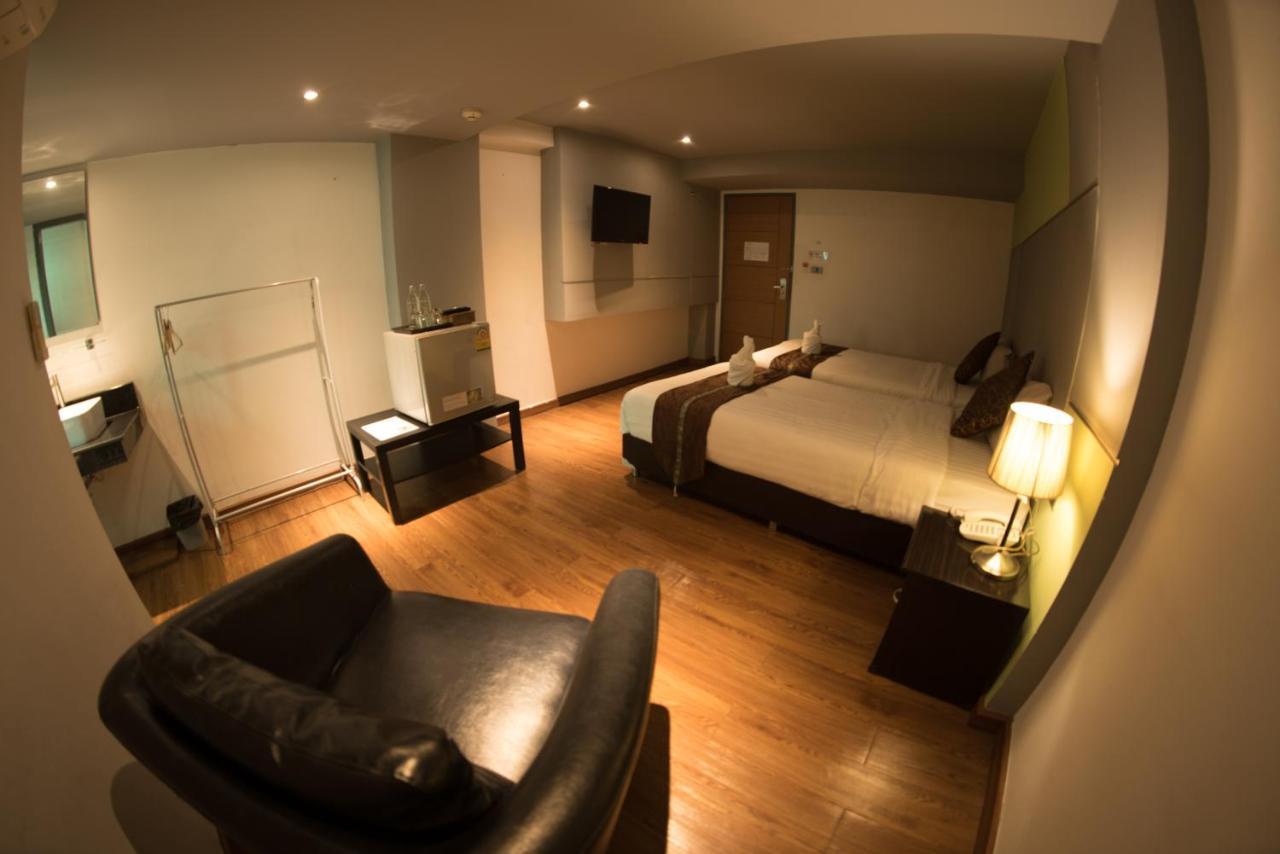 Admire Thonburi Hotel 3*