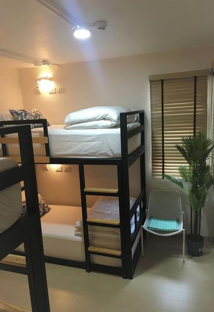 Saran Poshtel Hotel Bangkok
