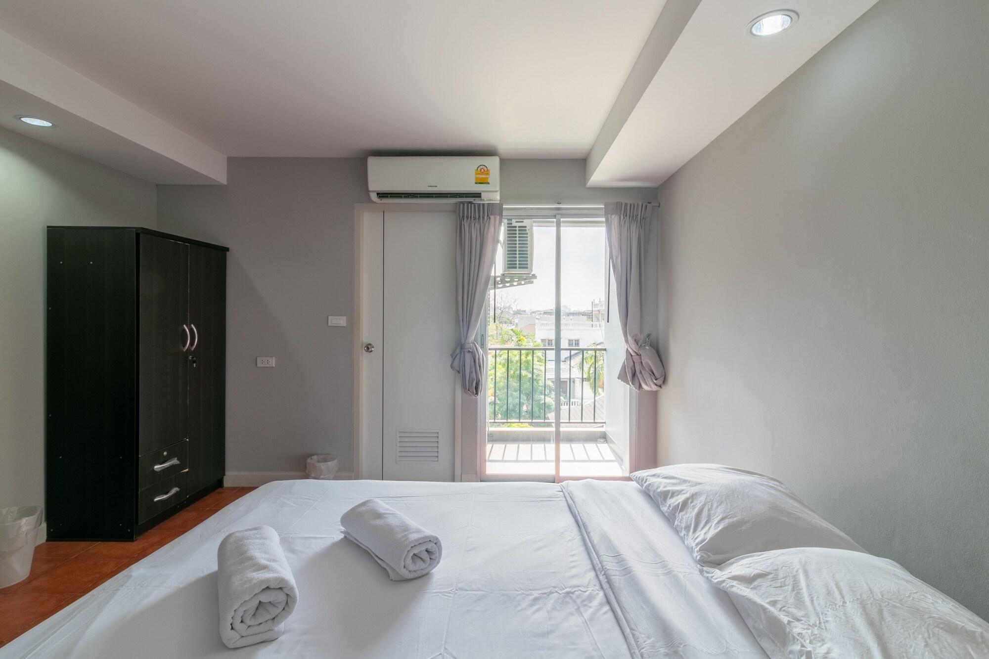 Resortel Lat Phrao 91 Aparthotel 2*
