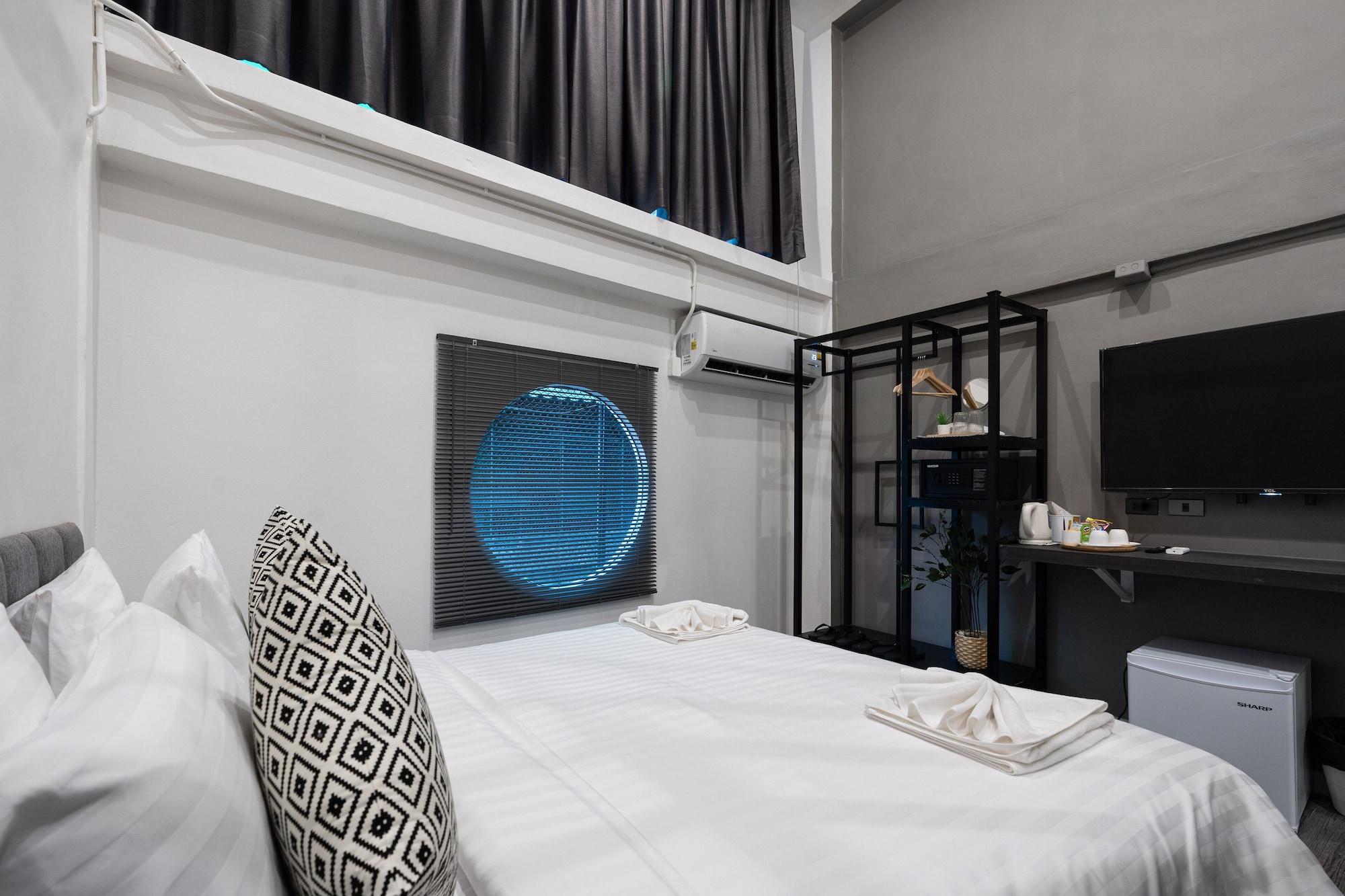 Hotel Kowtha Rivertel 3*