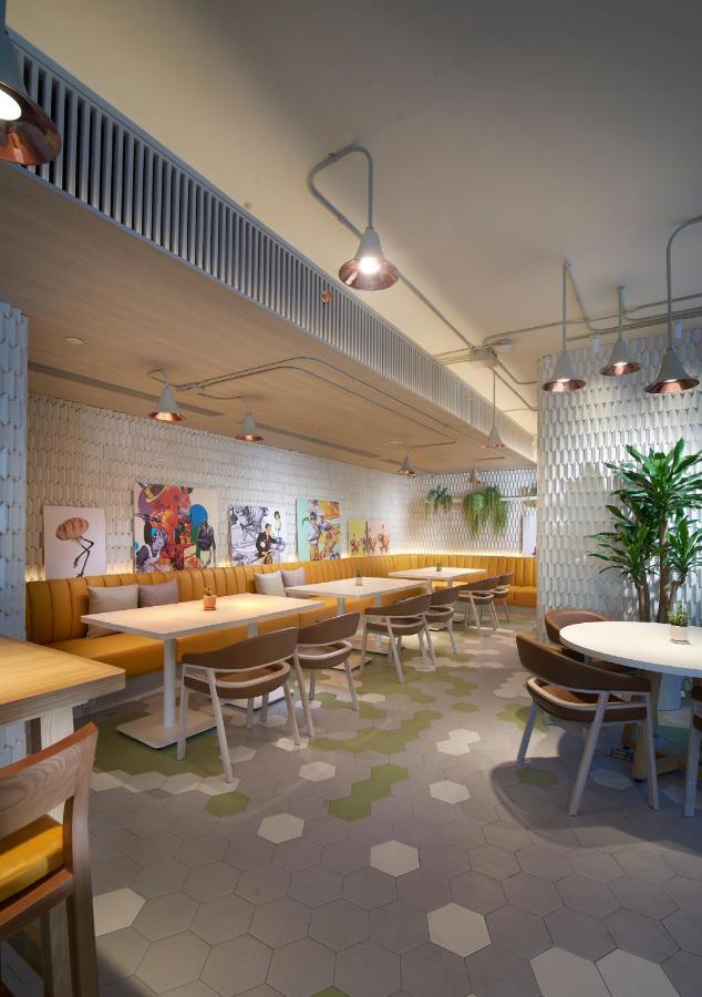 Shama Yen-akat Hotel