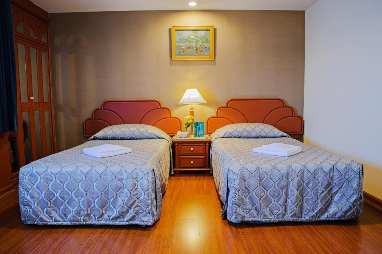 Hotel Baiyoke 3*