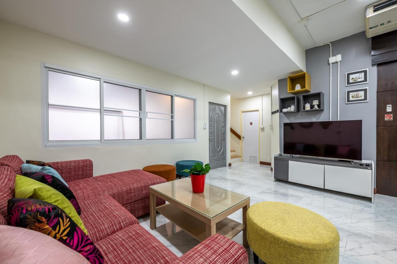 At Four-6 Bed, Center, Nana Bts, Mbk, World, Siam Pousada Bangkok