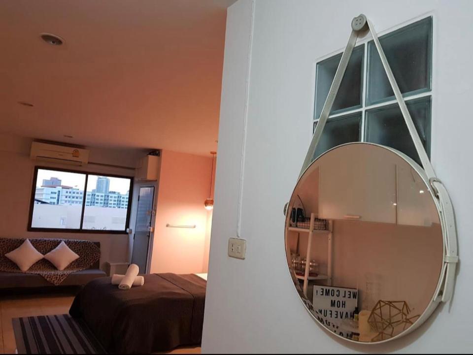 Apartment Sweet Honey Tossed Private Bangkok