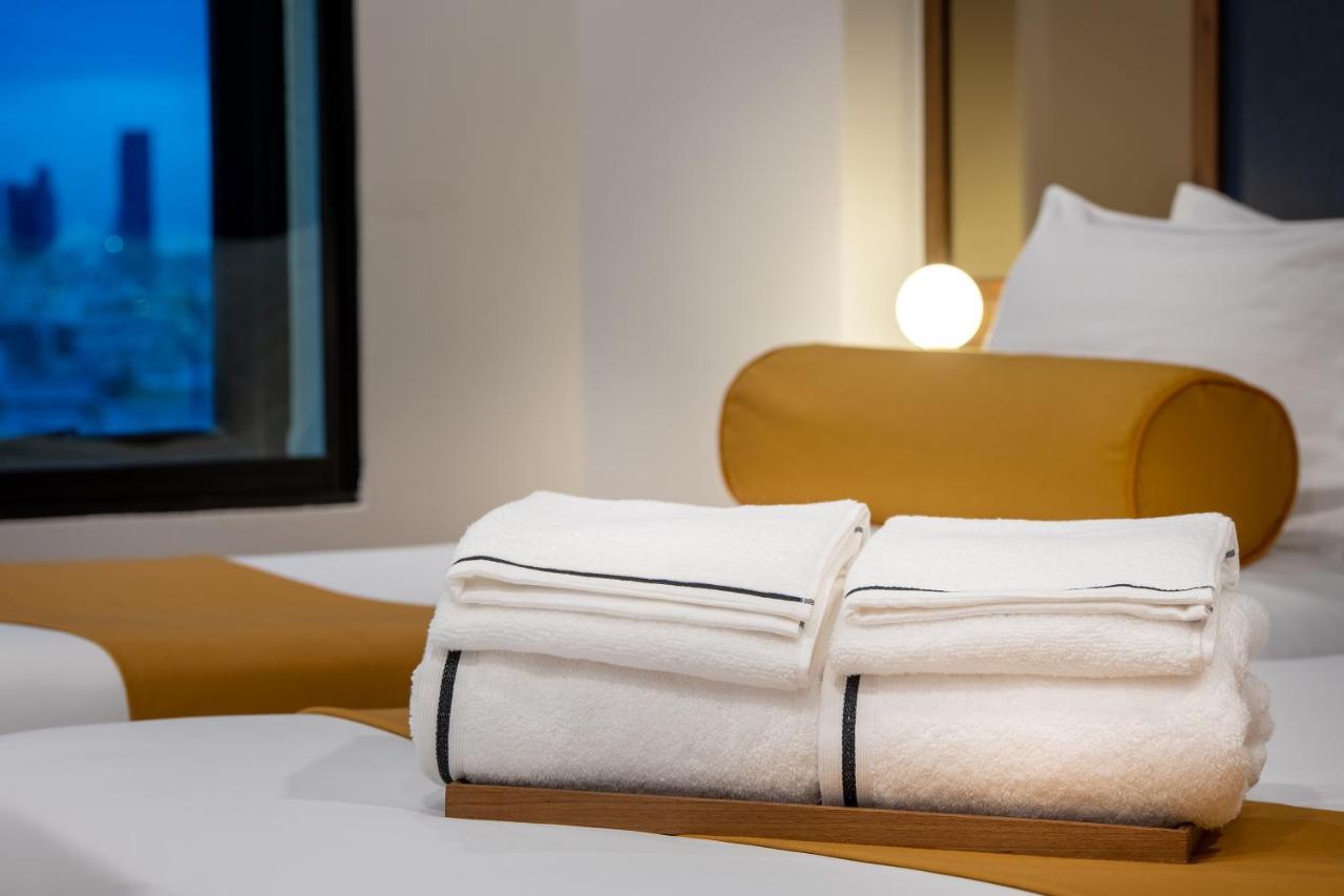 Graph Hotel