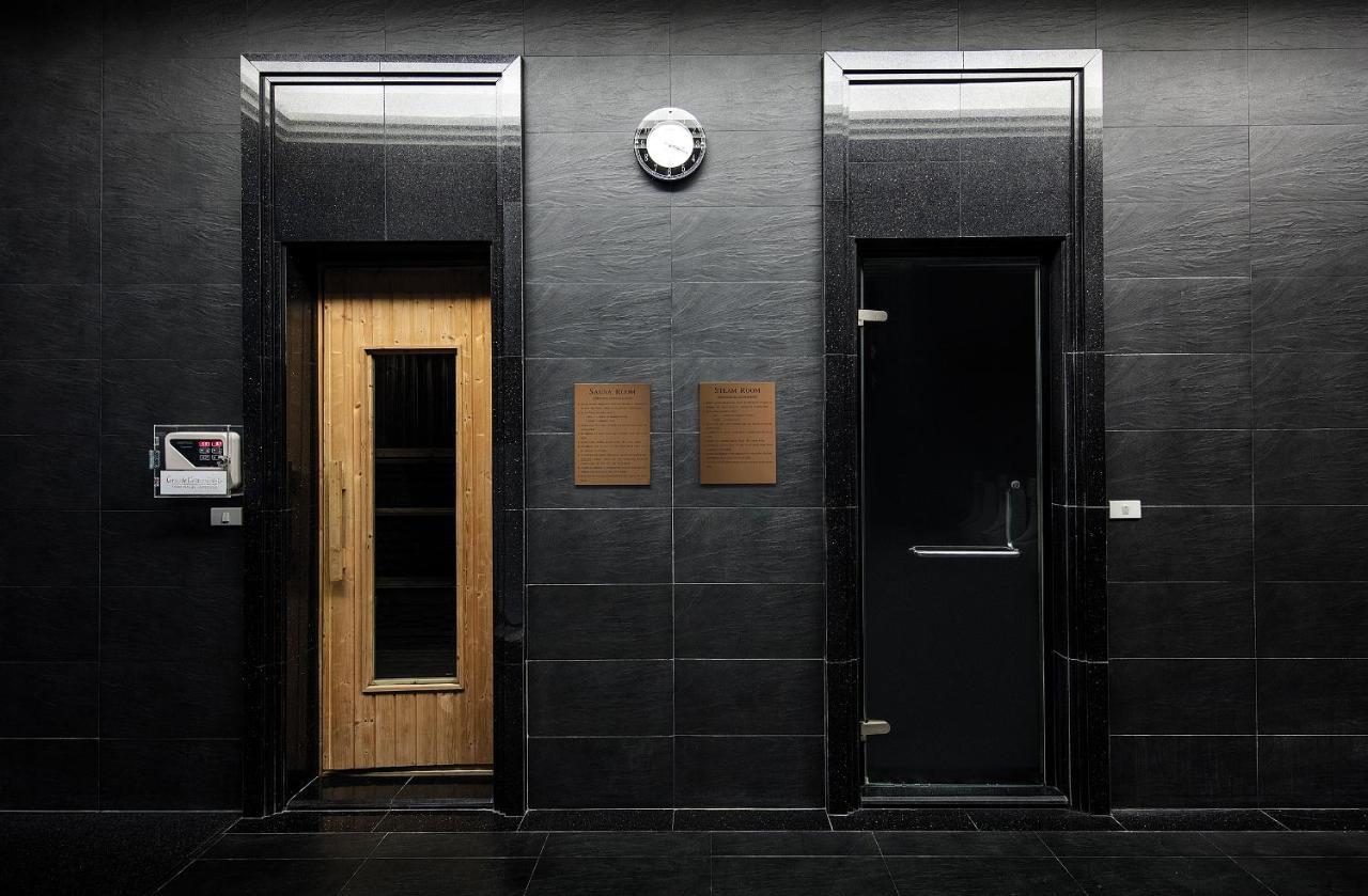 Grande Centre Point Terminal21 Hotel 5*