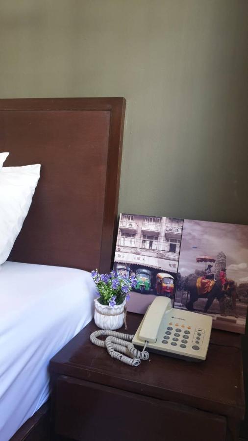 Zen Sukhumvit33 Hotel *