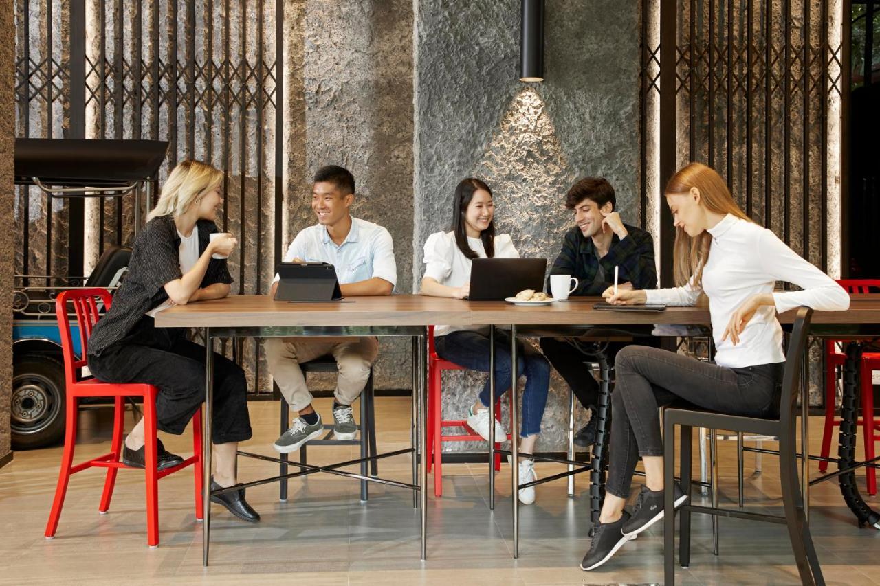 Lyf Sukhumvit 8