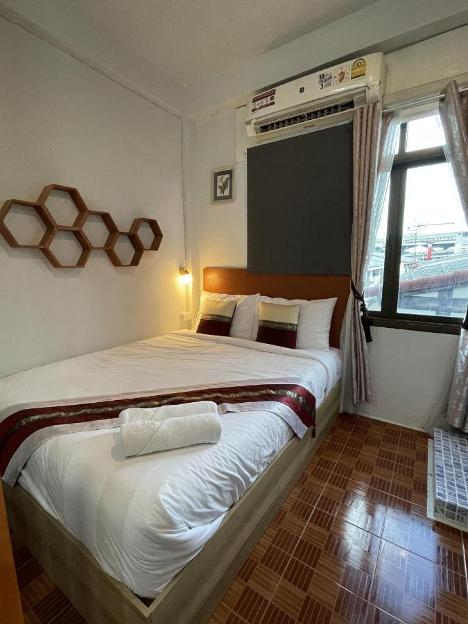 Acozyposhtel 4*