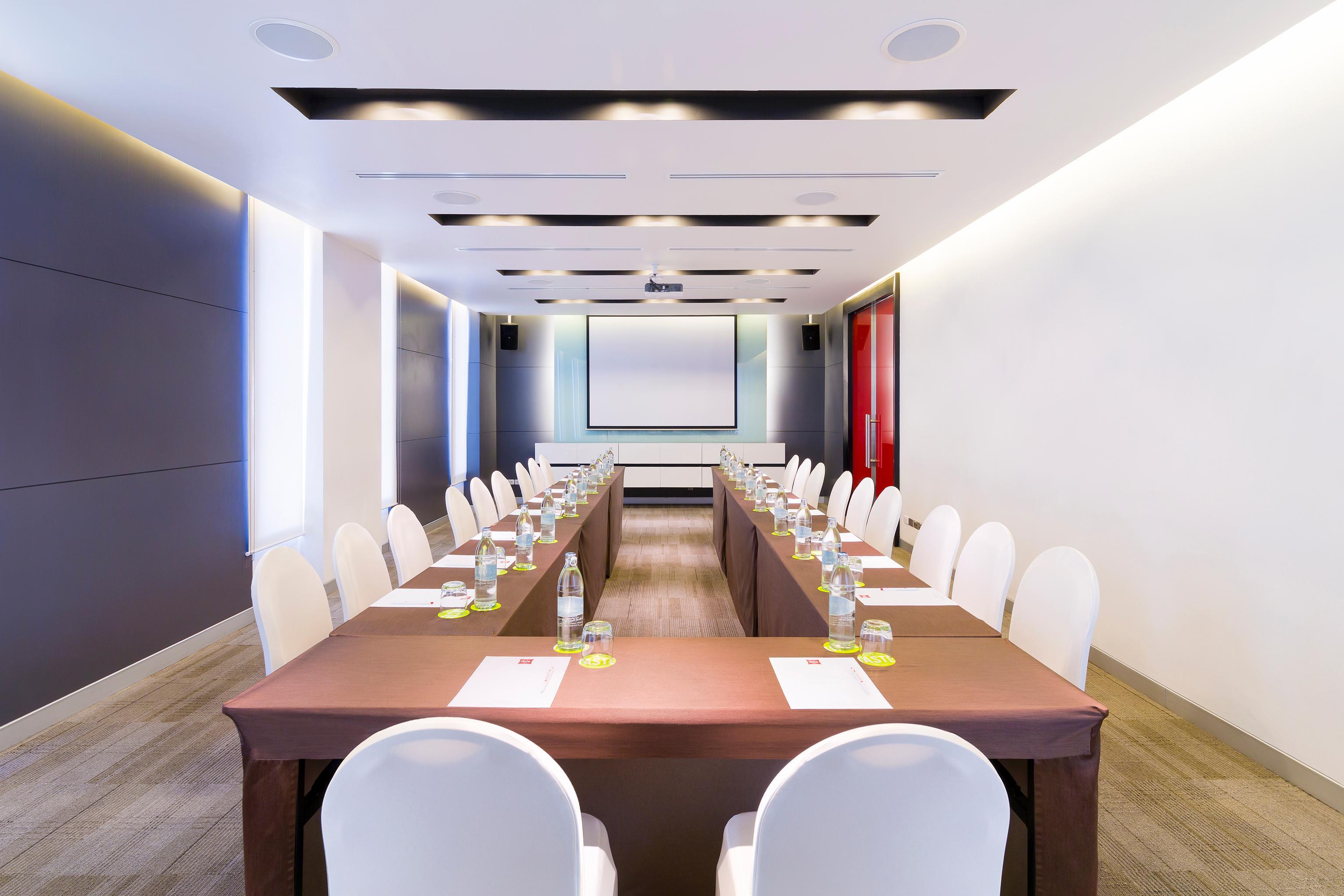Ibis Sukhumvit 4 Hotel 3*
