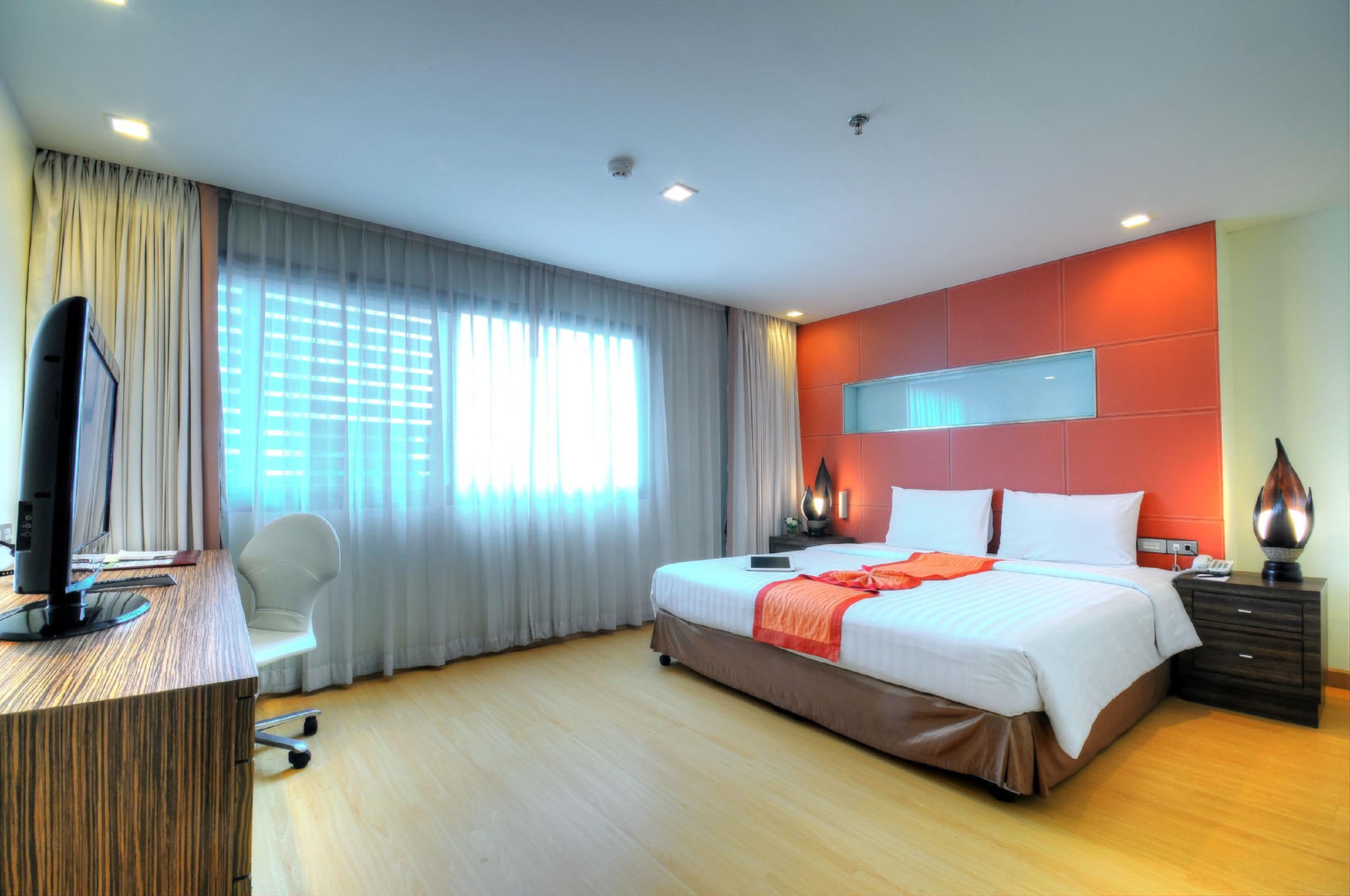 Aspen Sukhumvit 2 Hotel 4*