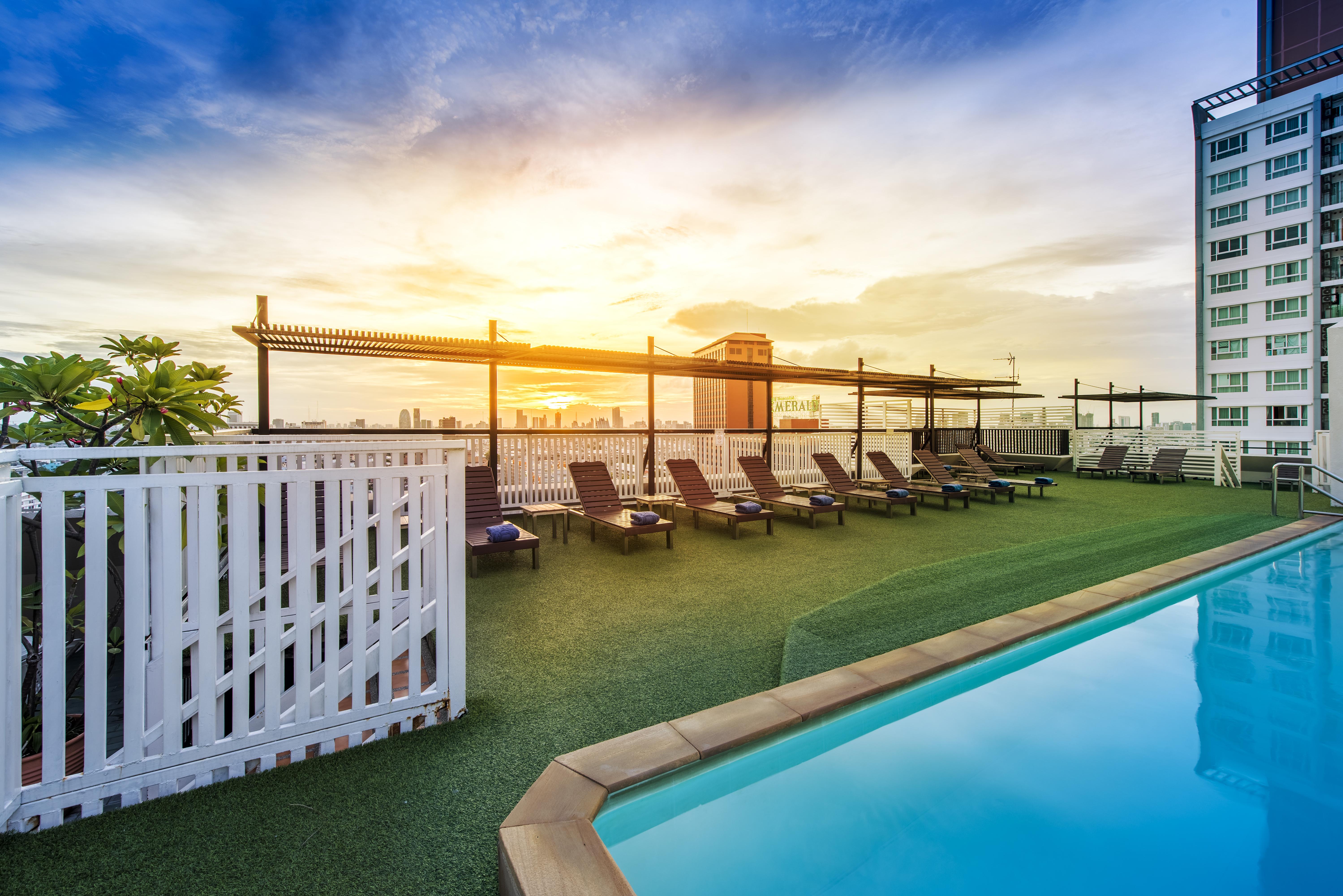 Graph Hotel