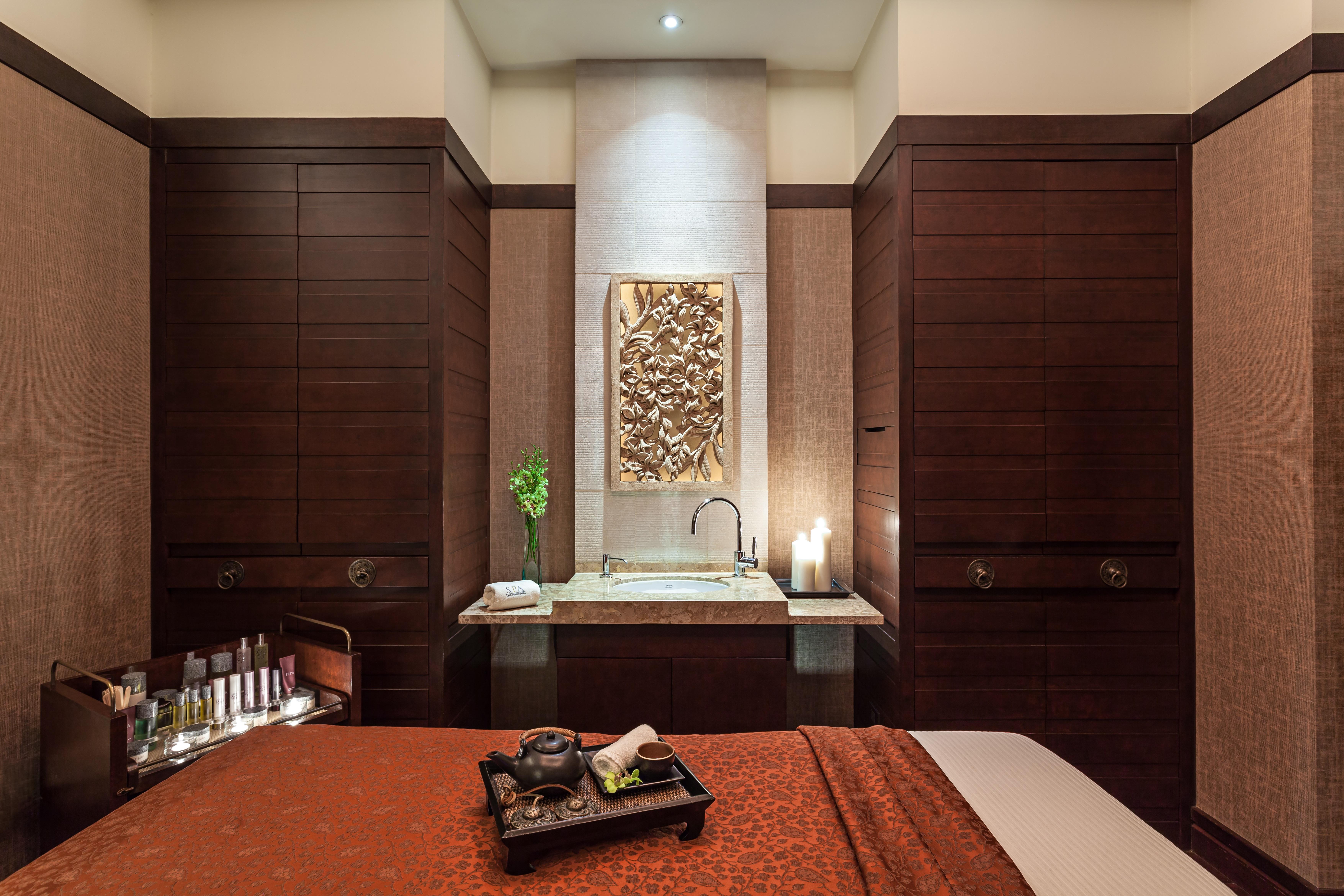 The Peninsula Hotel 5*