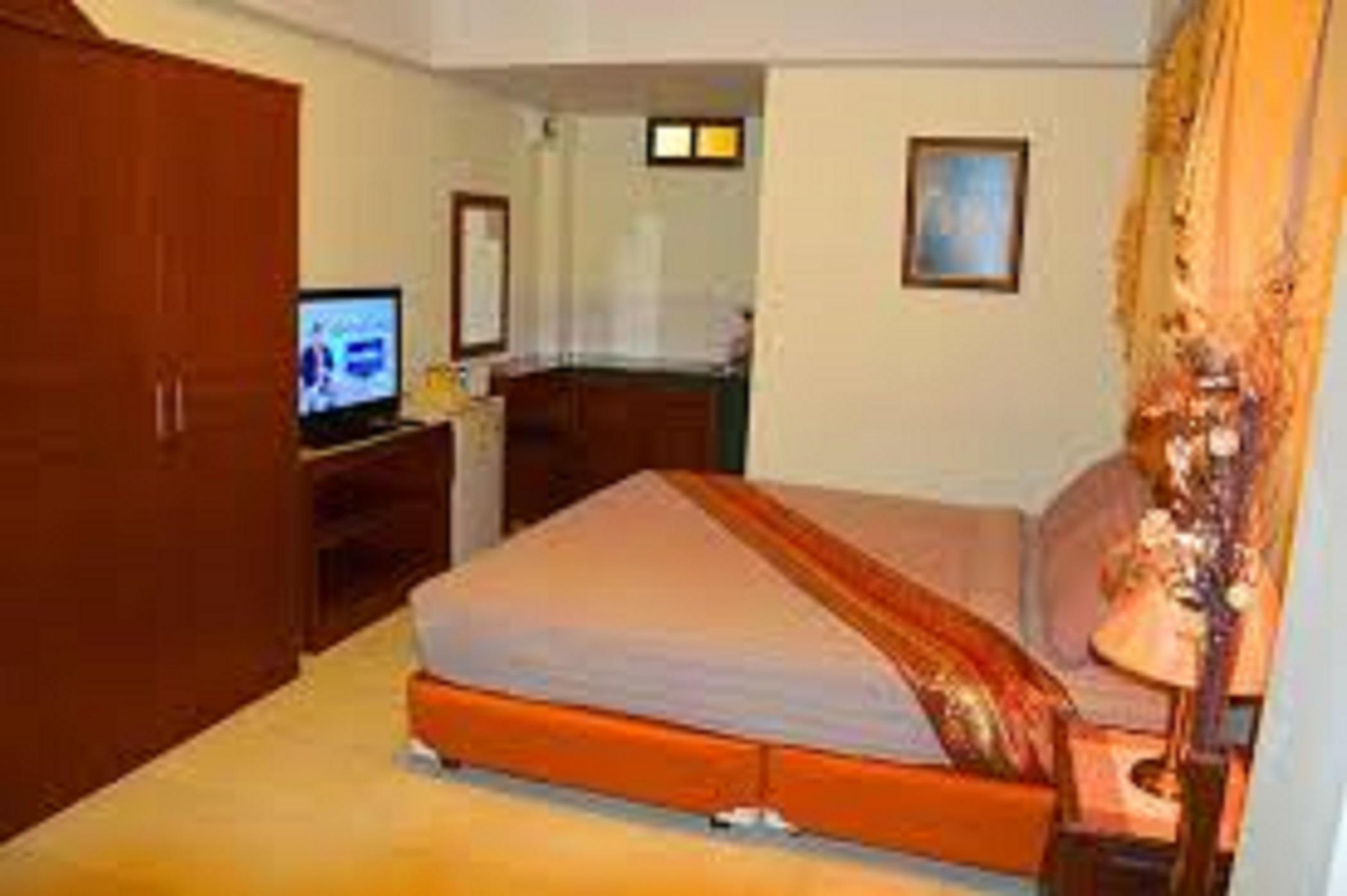 Silver Gold Garden, Suvarnabhumi Airport Hotel Bangkok