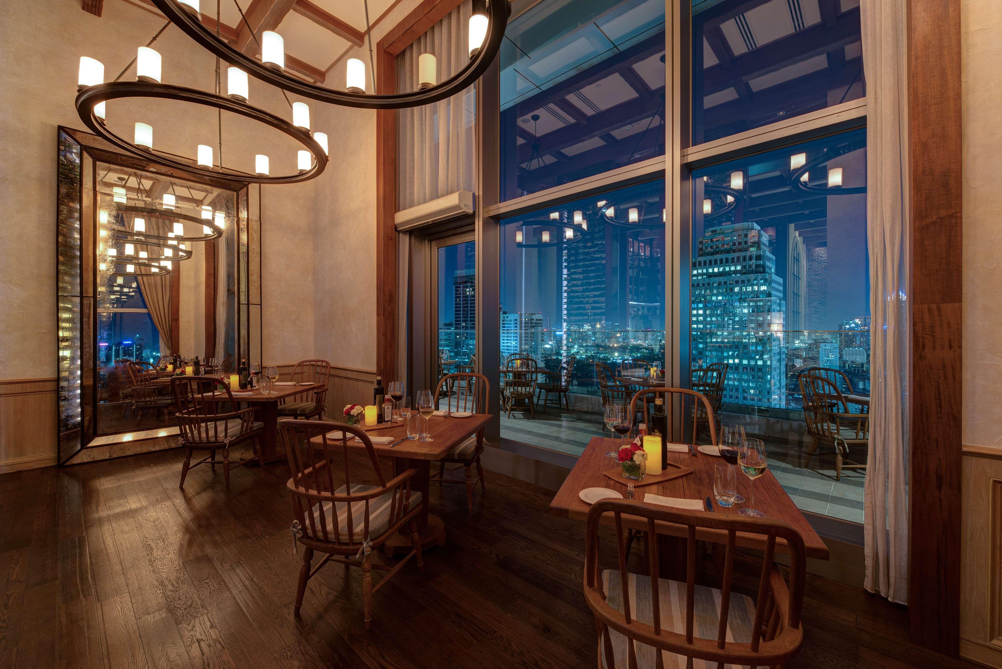Radisson Blu Plaza 5* Bangkok