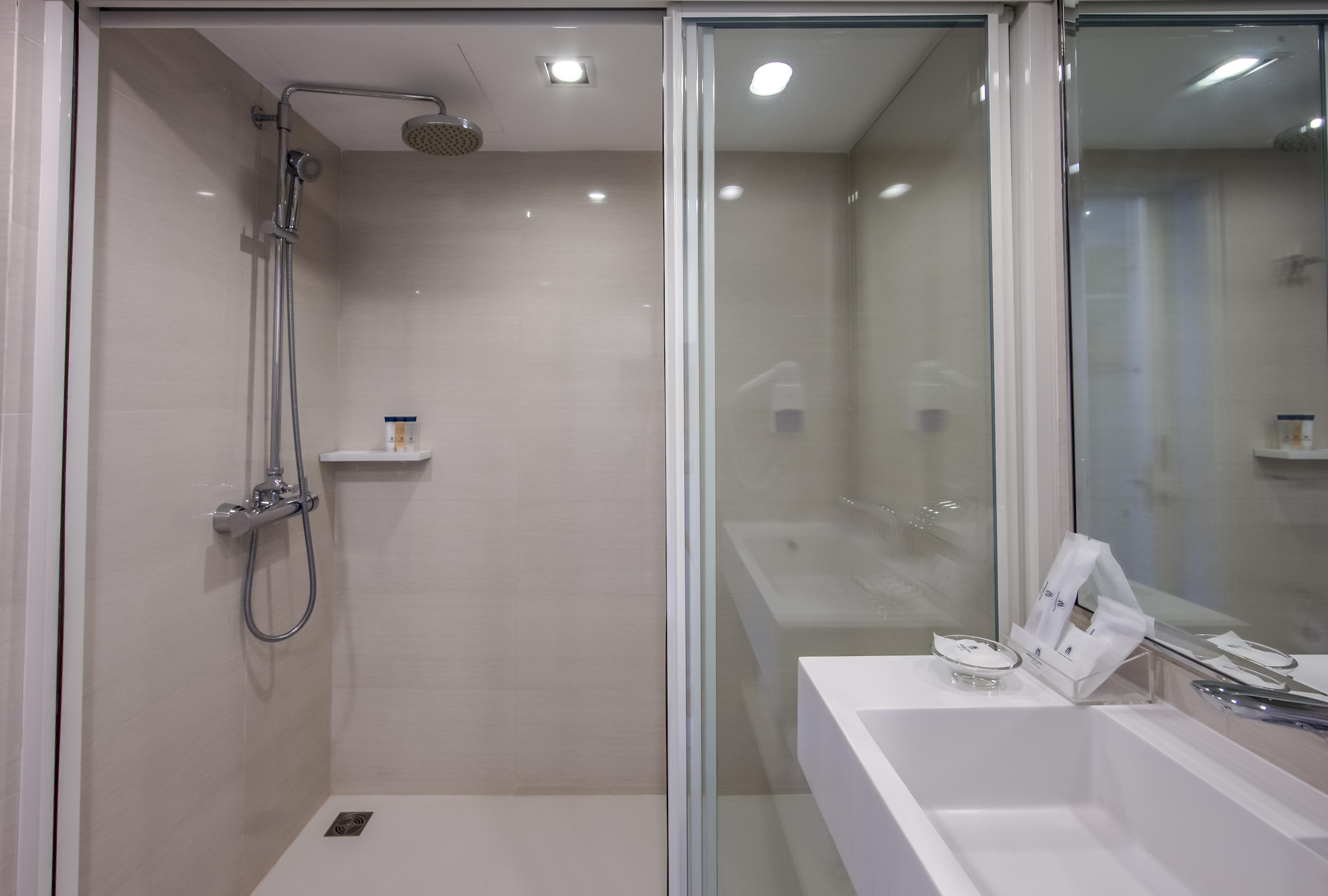Hotel Mandarin Managed By Centre Point Bangkok