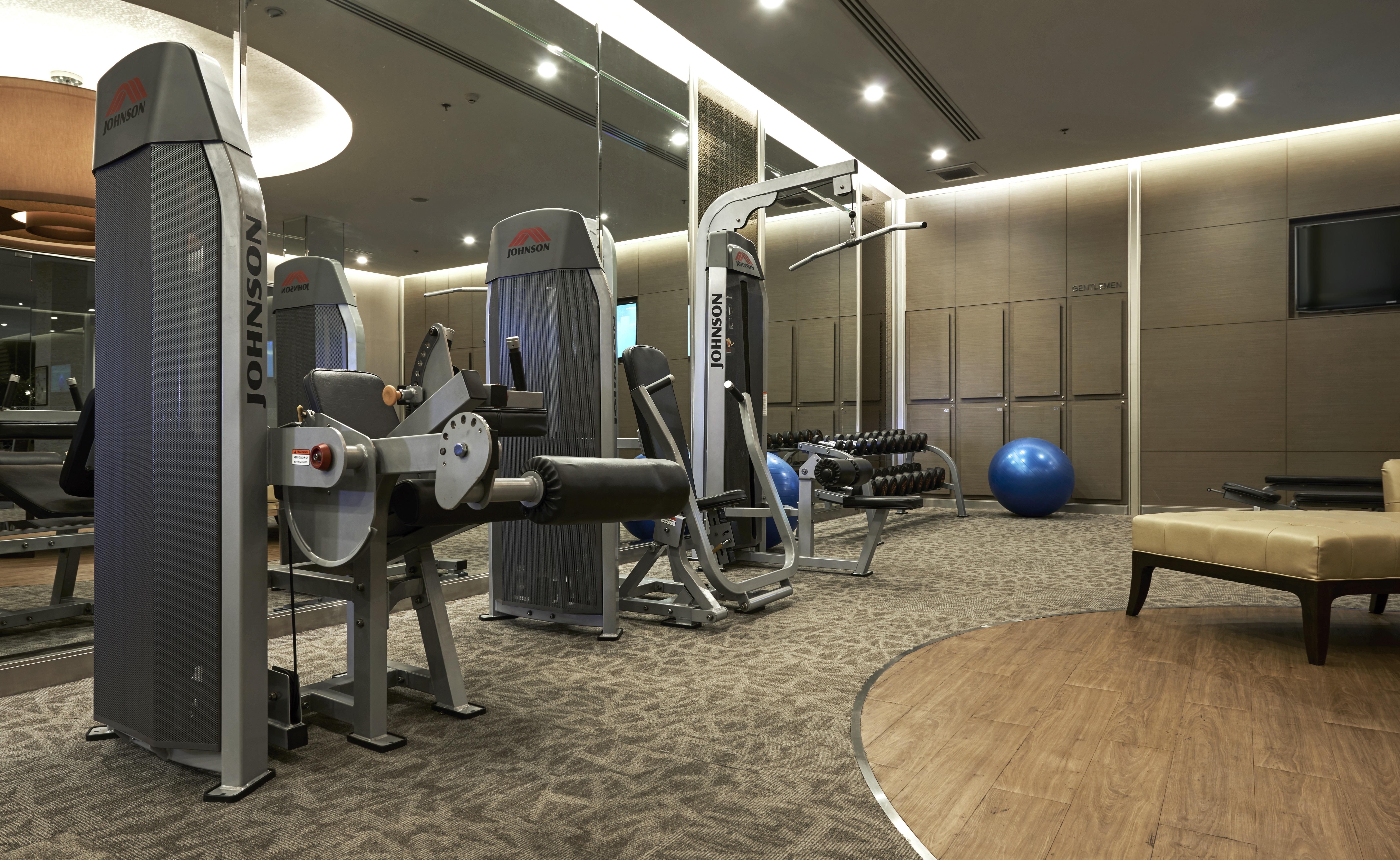 Mandarin Managed By Centre Point Hotel