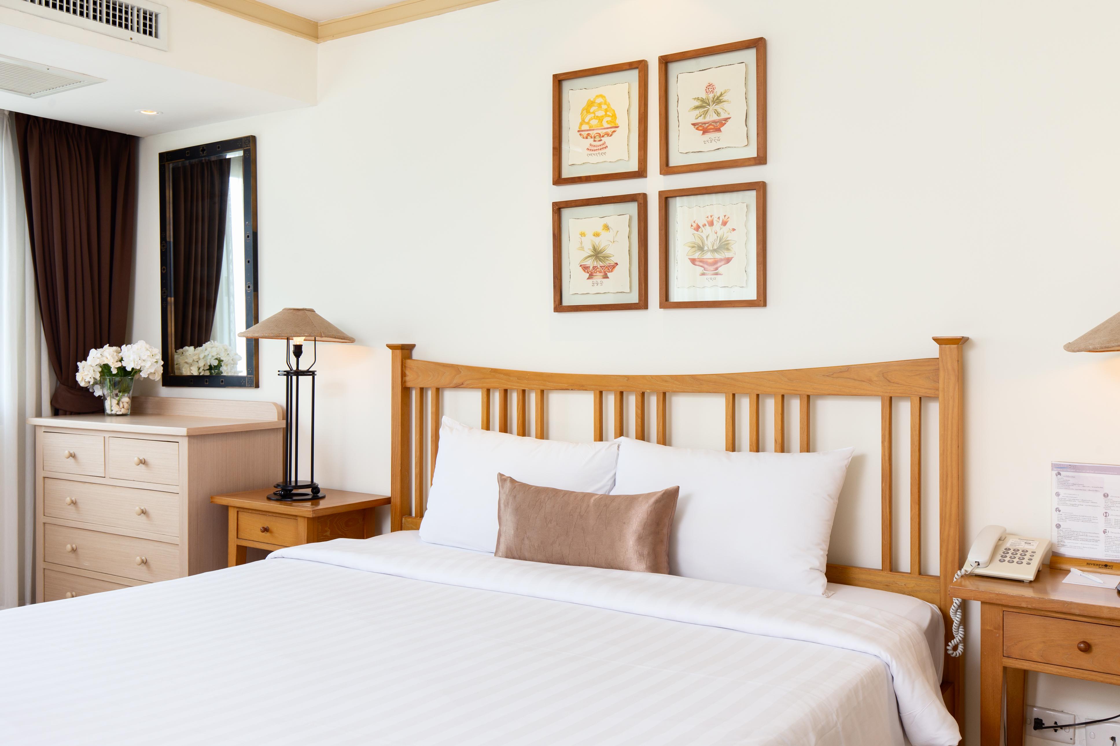 Hotel Riverfront 4*