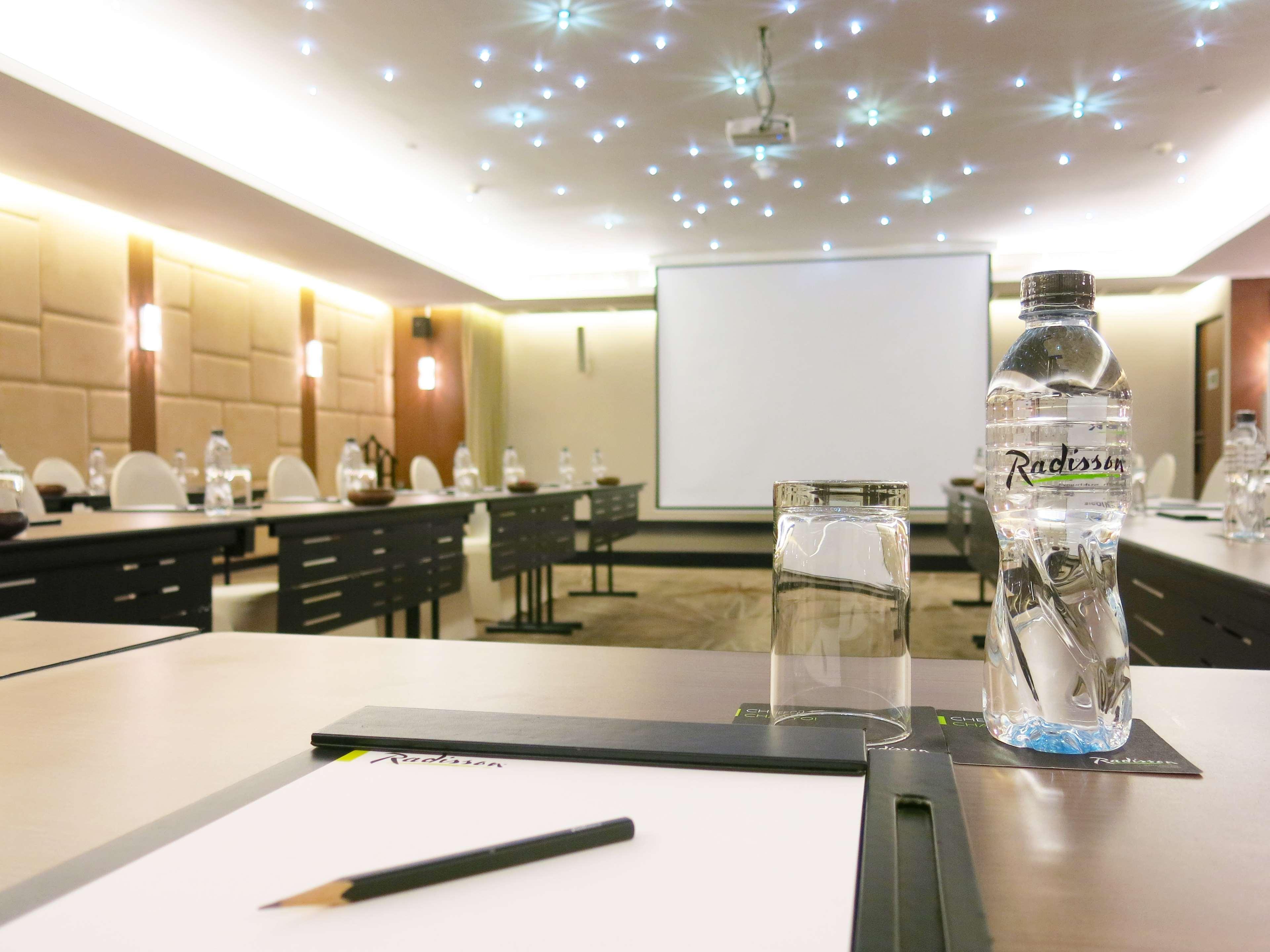 Radisson Sukhumvit - Sha Extra Hotel 4*