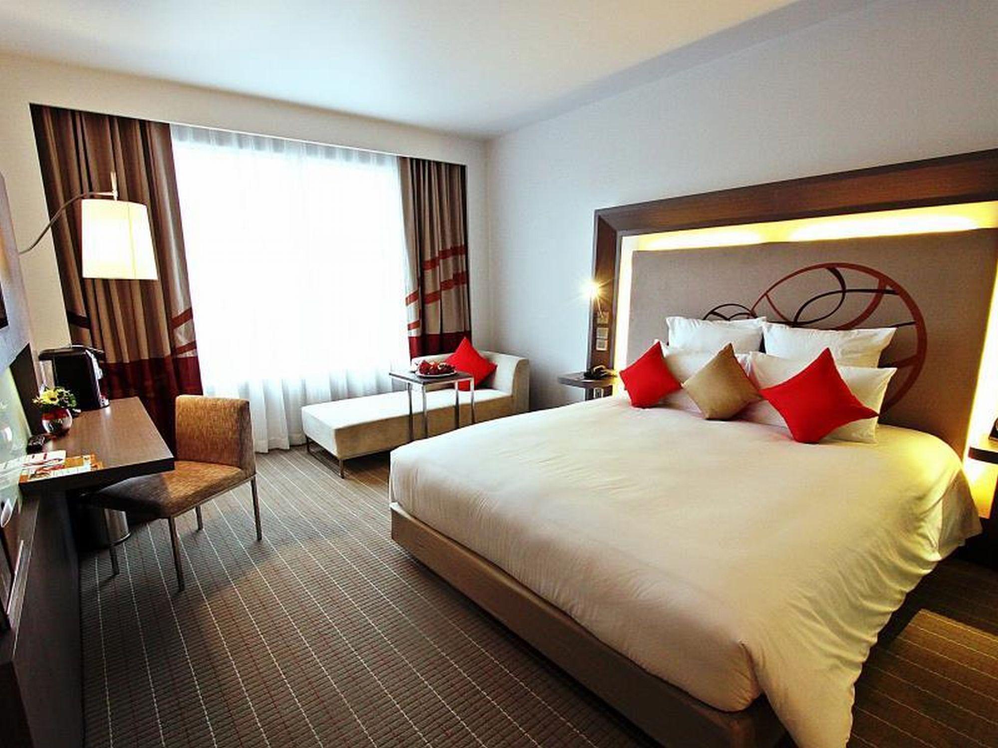 Four Points By Sheraton Ploenchit Sukhumvit Hotel Bangkok