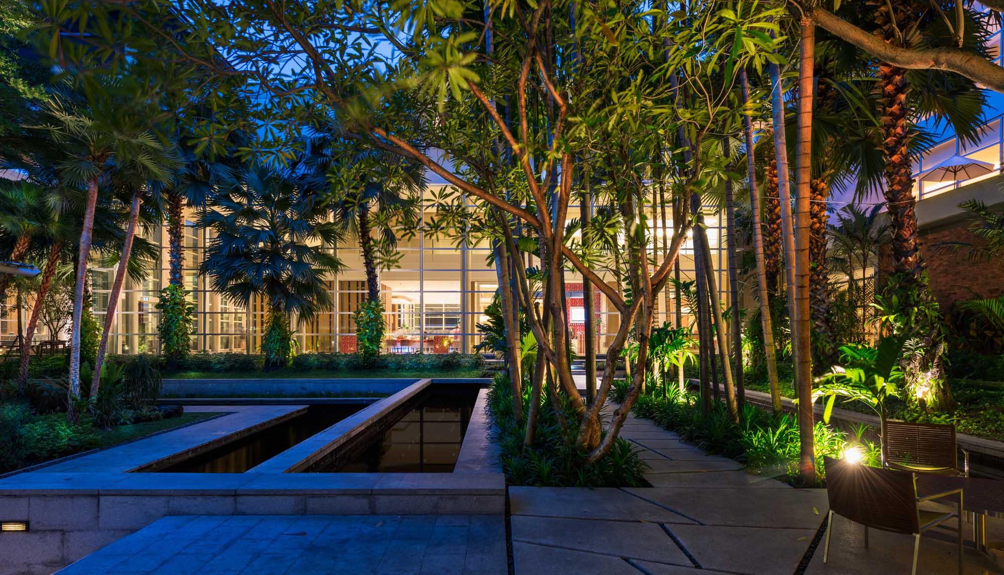 Pullman King Power Hotel 5*
