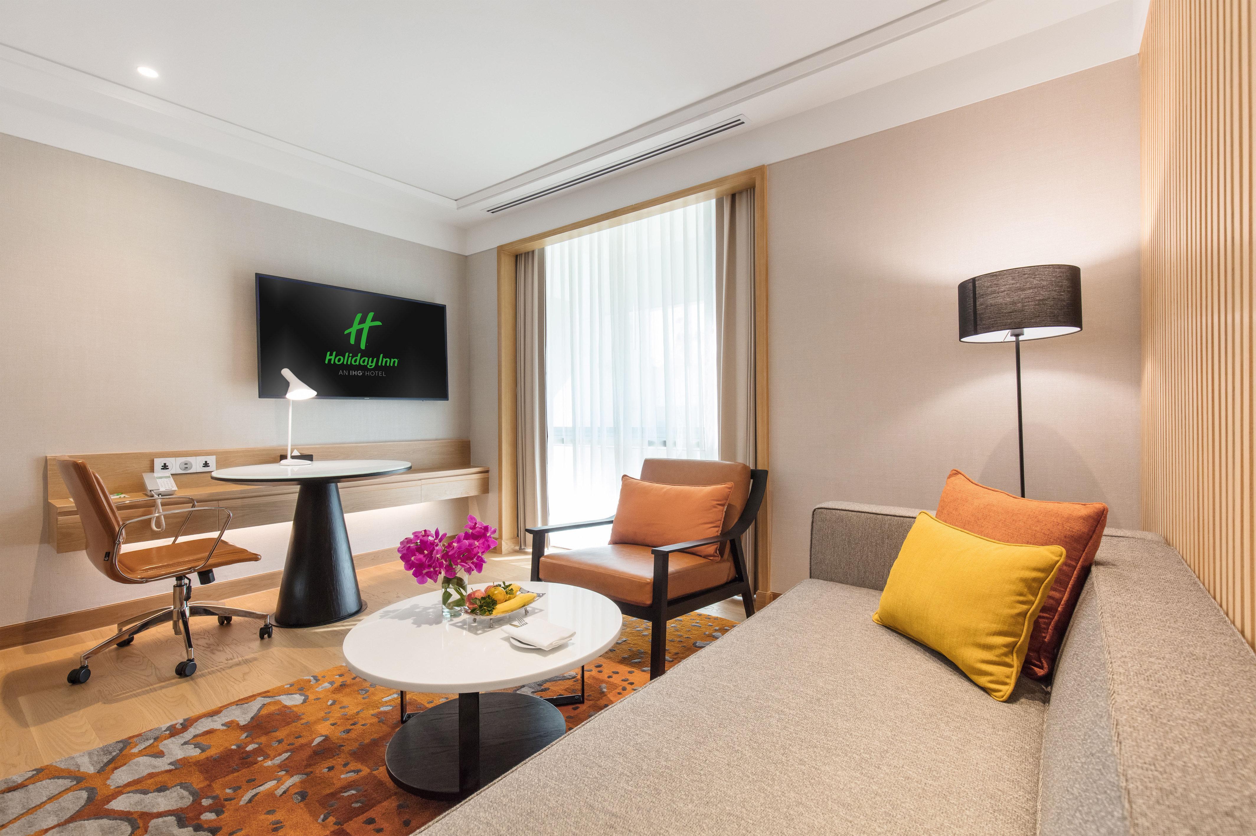 By Ihg 4*