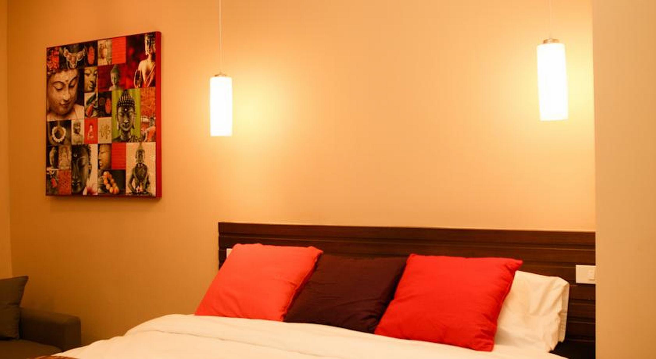 Icheck Gems Center Silom 3* Bangkok