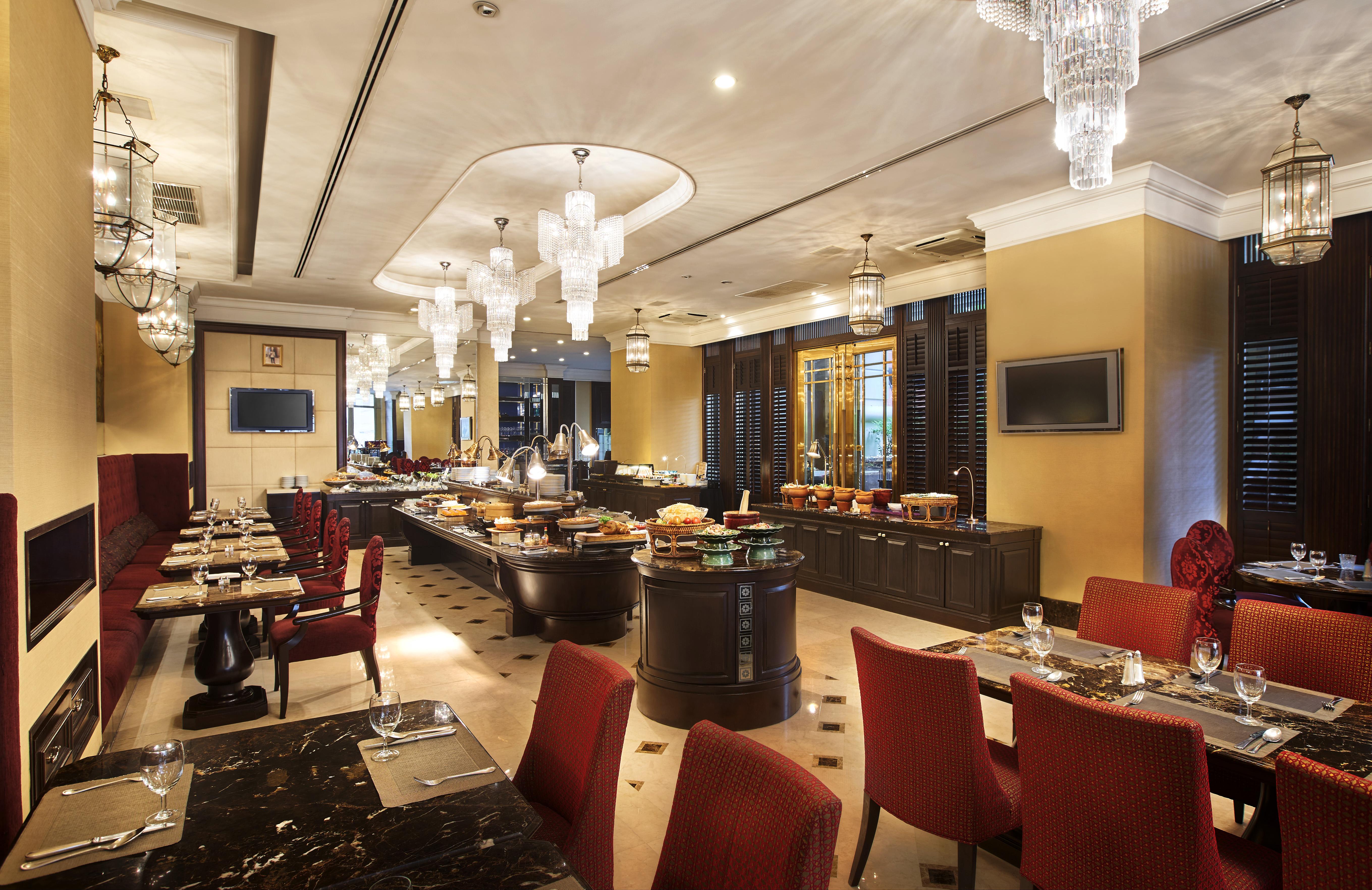 Grande Centre Point Ratchadamri 5*