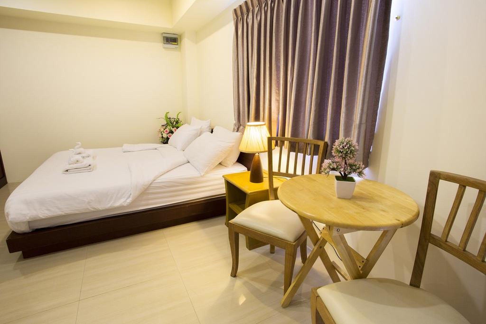 The Loft 3*