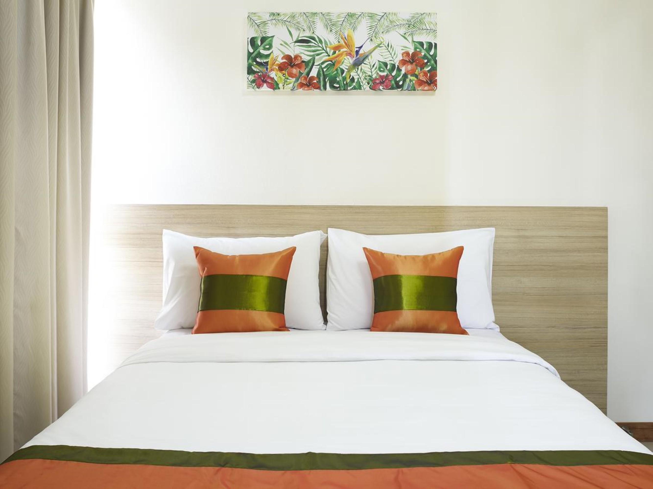 The Plimplace 2 Aparthotel 3*