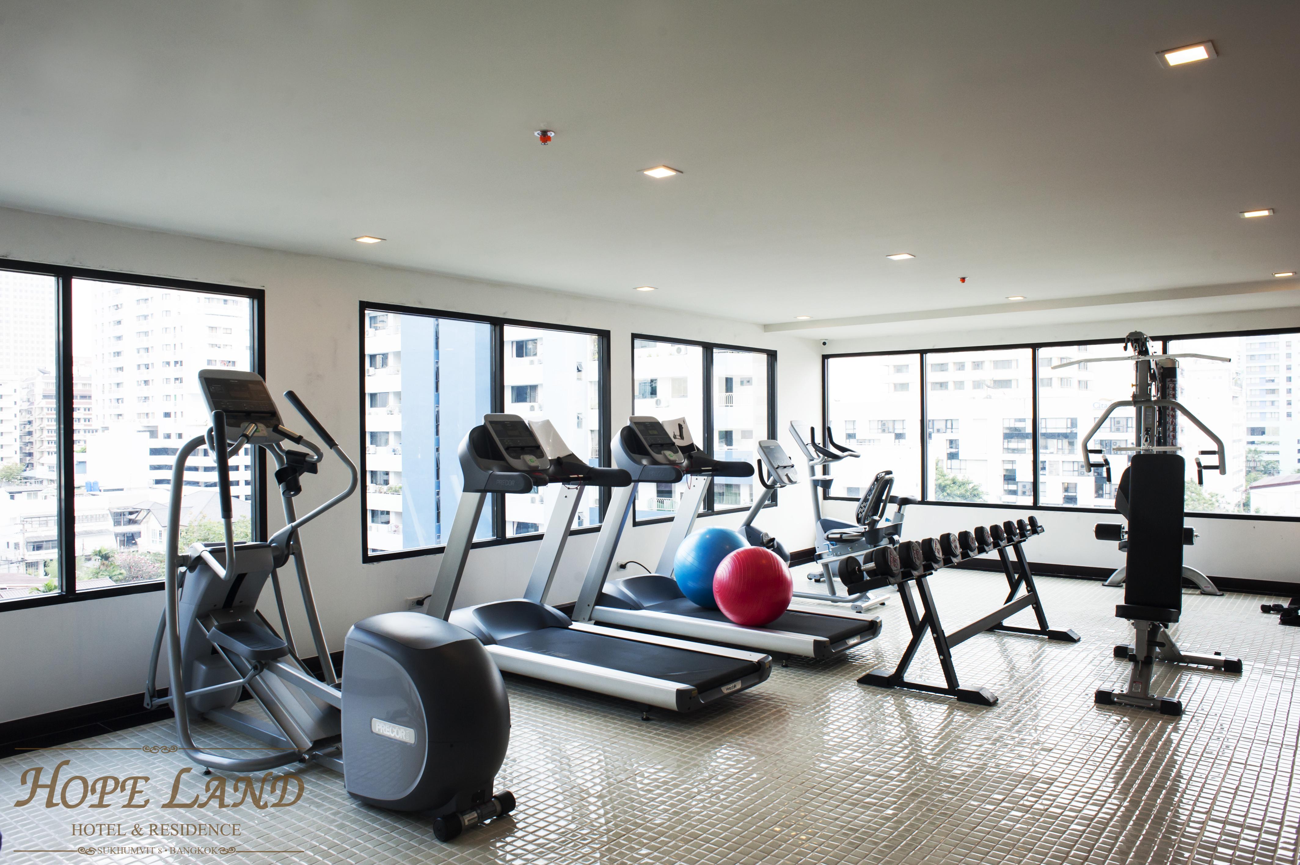 Hotel Hope Land Sukhumvit 8 4*