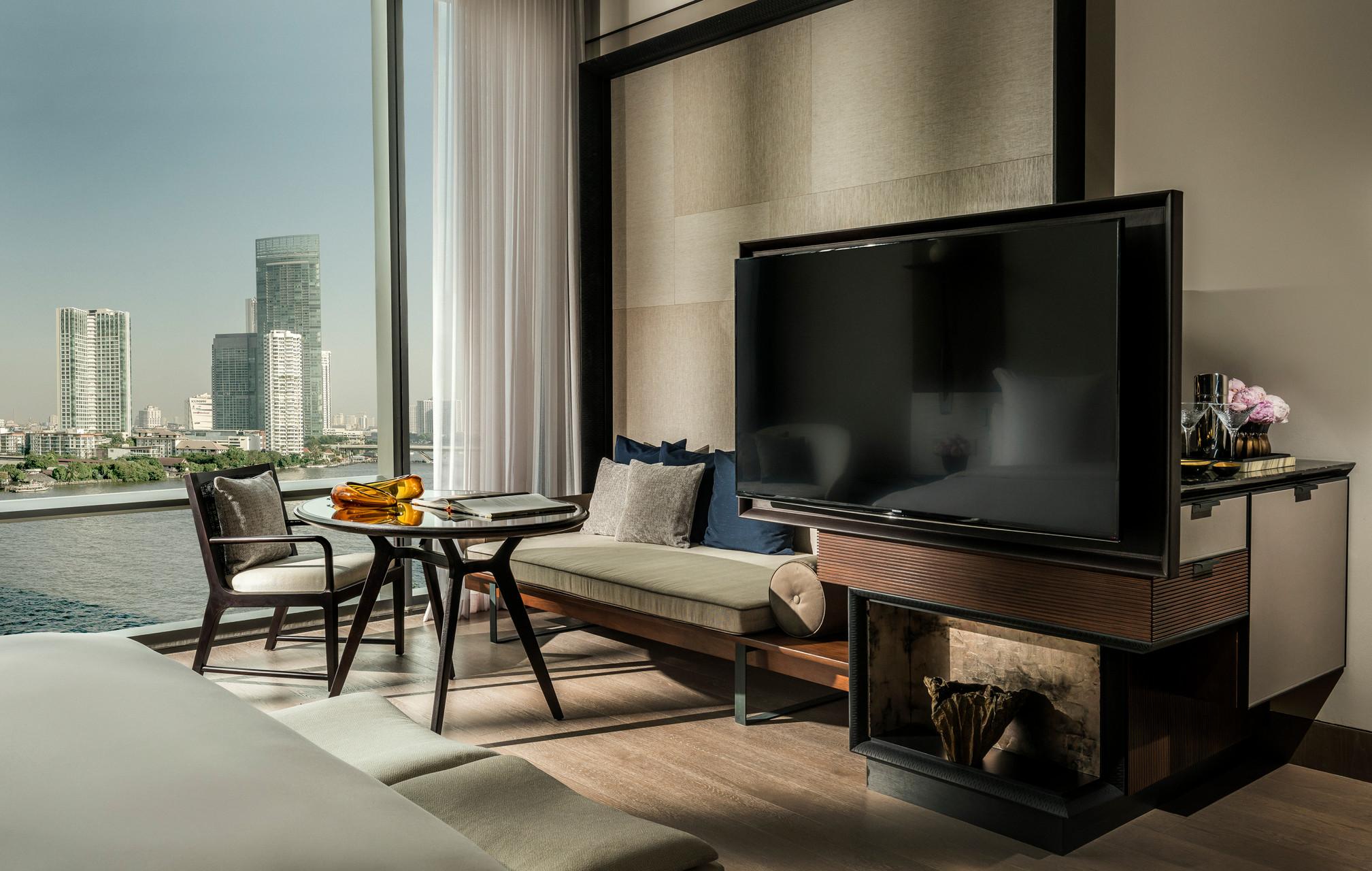 Four Seasons At Chao Phraya River Hotel Bangkok