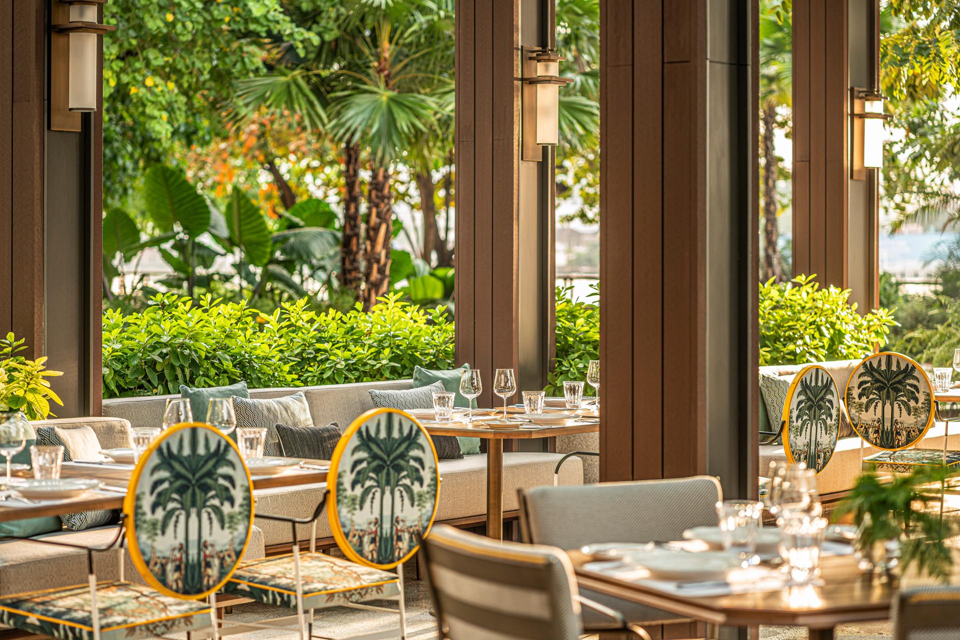 Four Seasons At Chao Phraya River Hotel