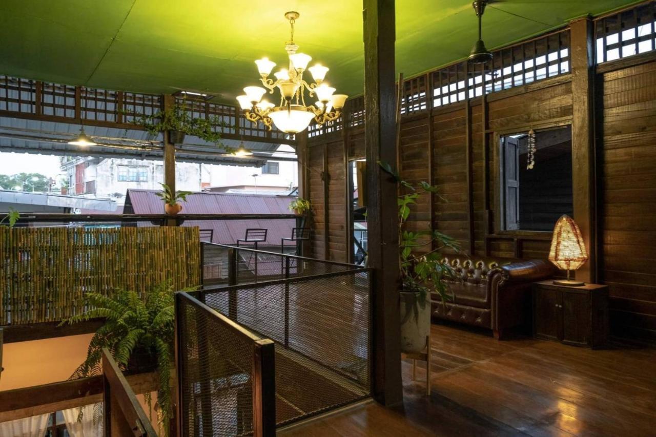 Non House บ้านนอนโฮสเทล Albergue