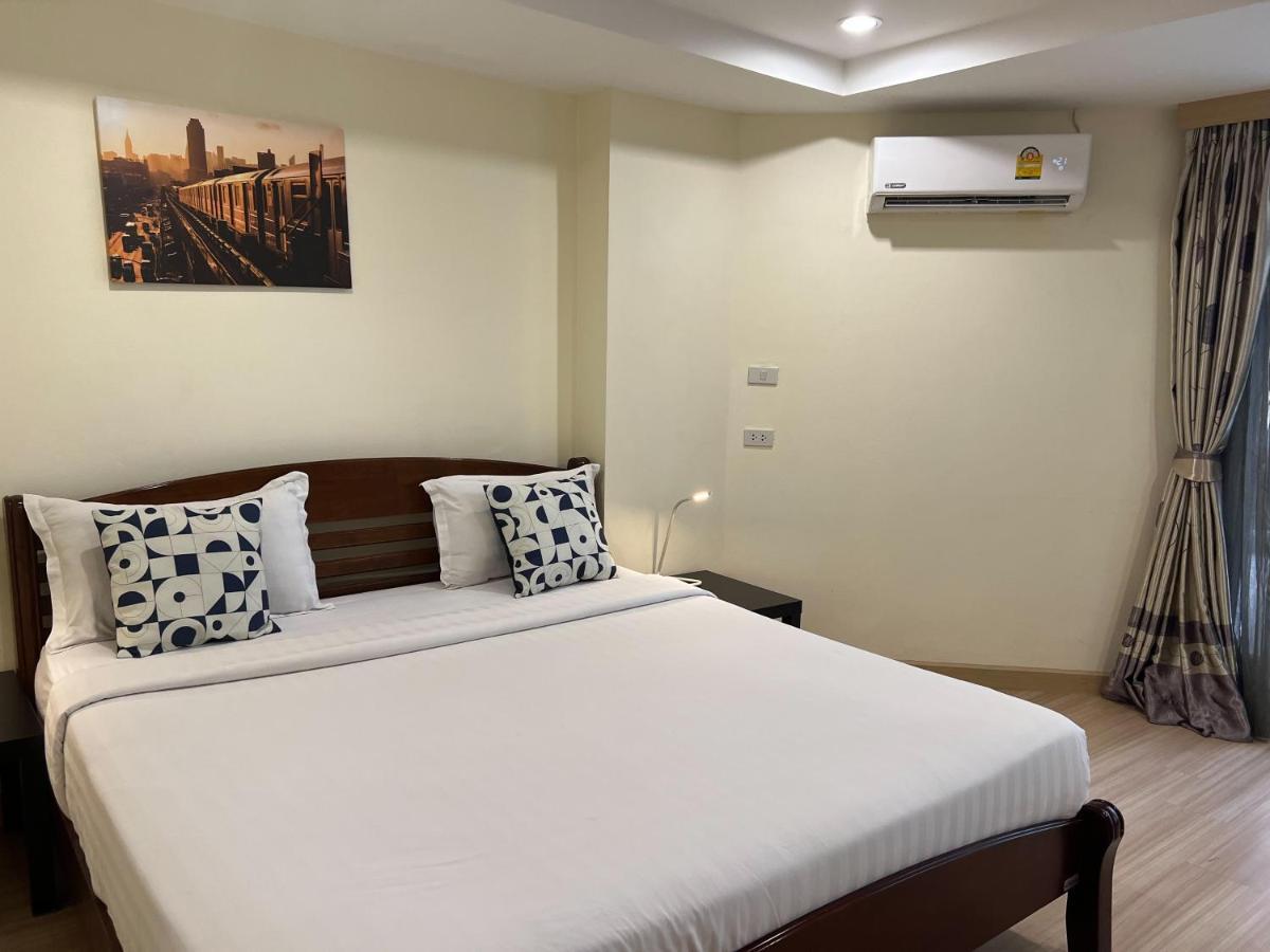 Hotel V Check Sukhumvit 22 Bangkok