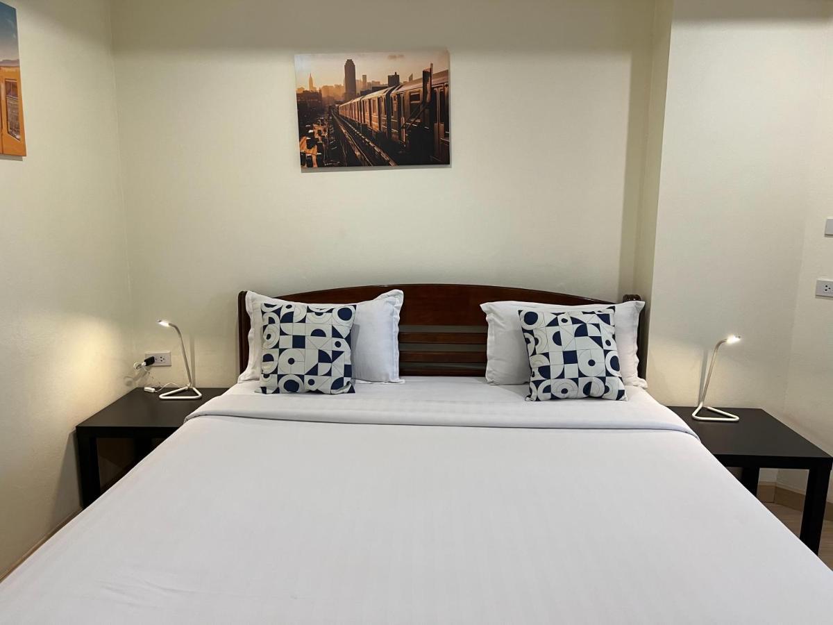 V Check Sukhumvit 22 3* Bangkok