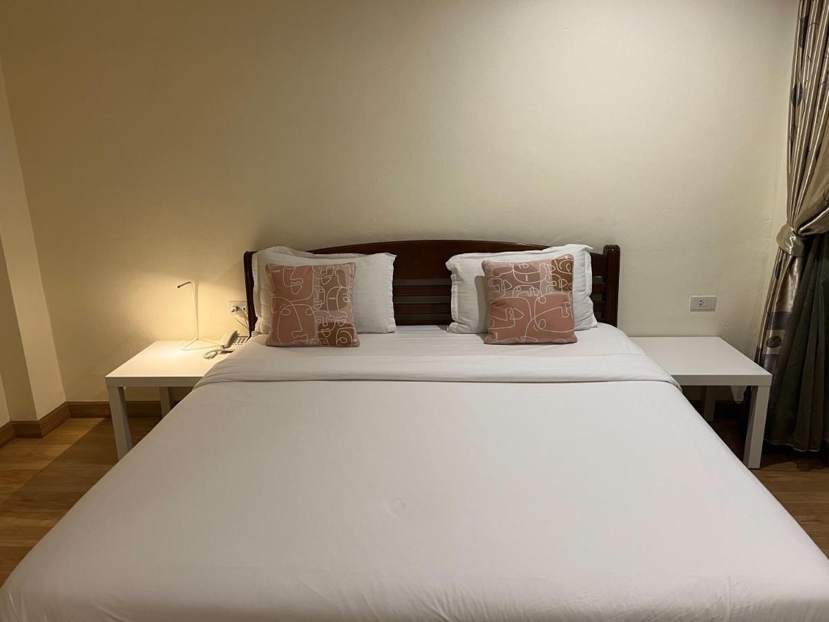 Hotel V Check Sukhumvit 22 Bangkok
