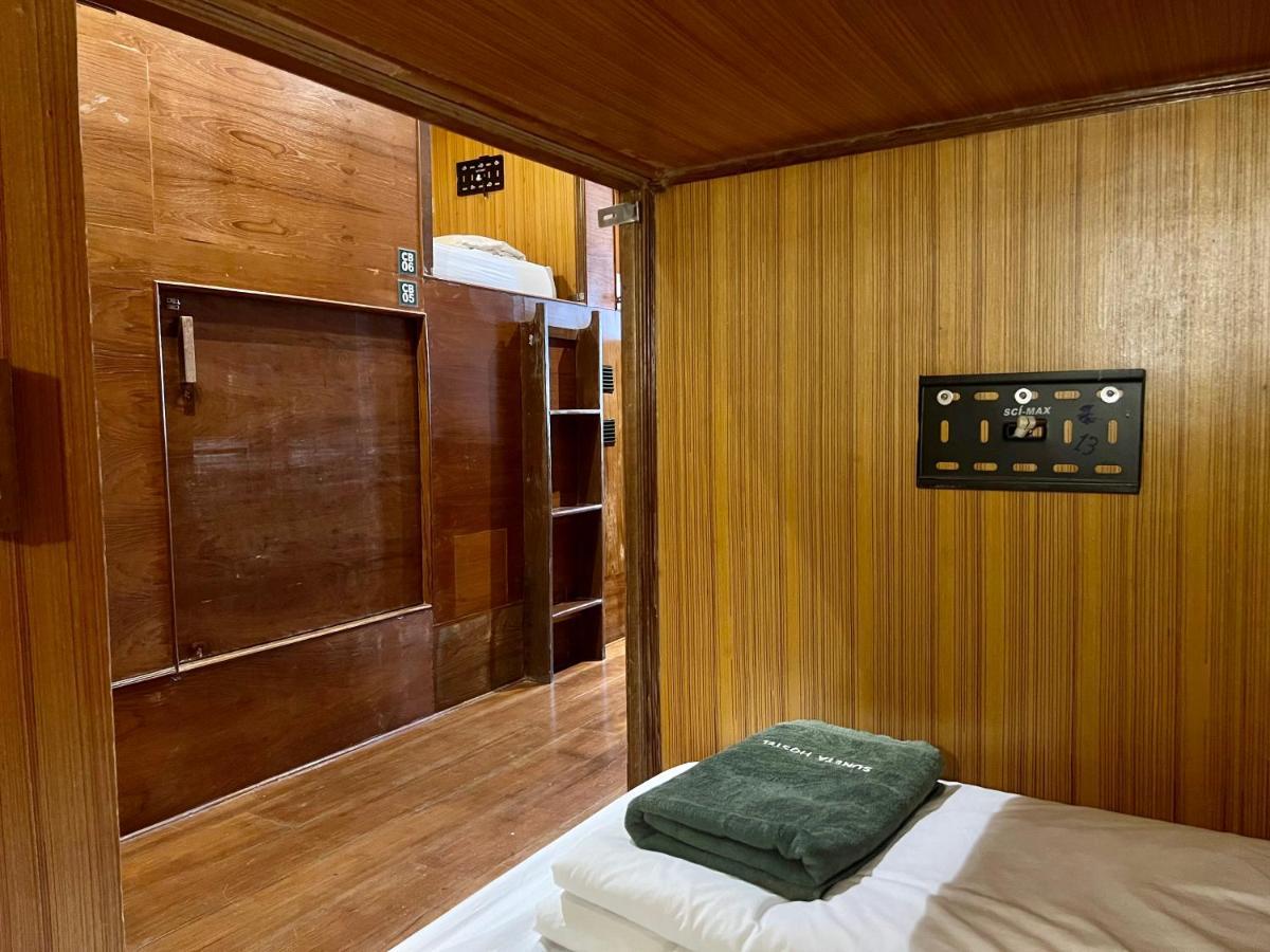 Suneta Khaosan Hostel