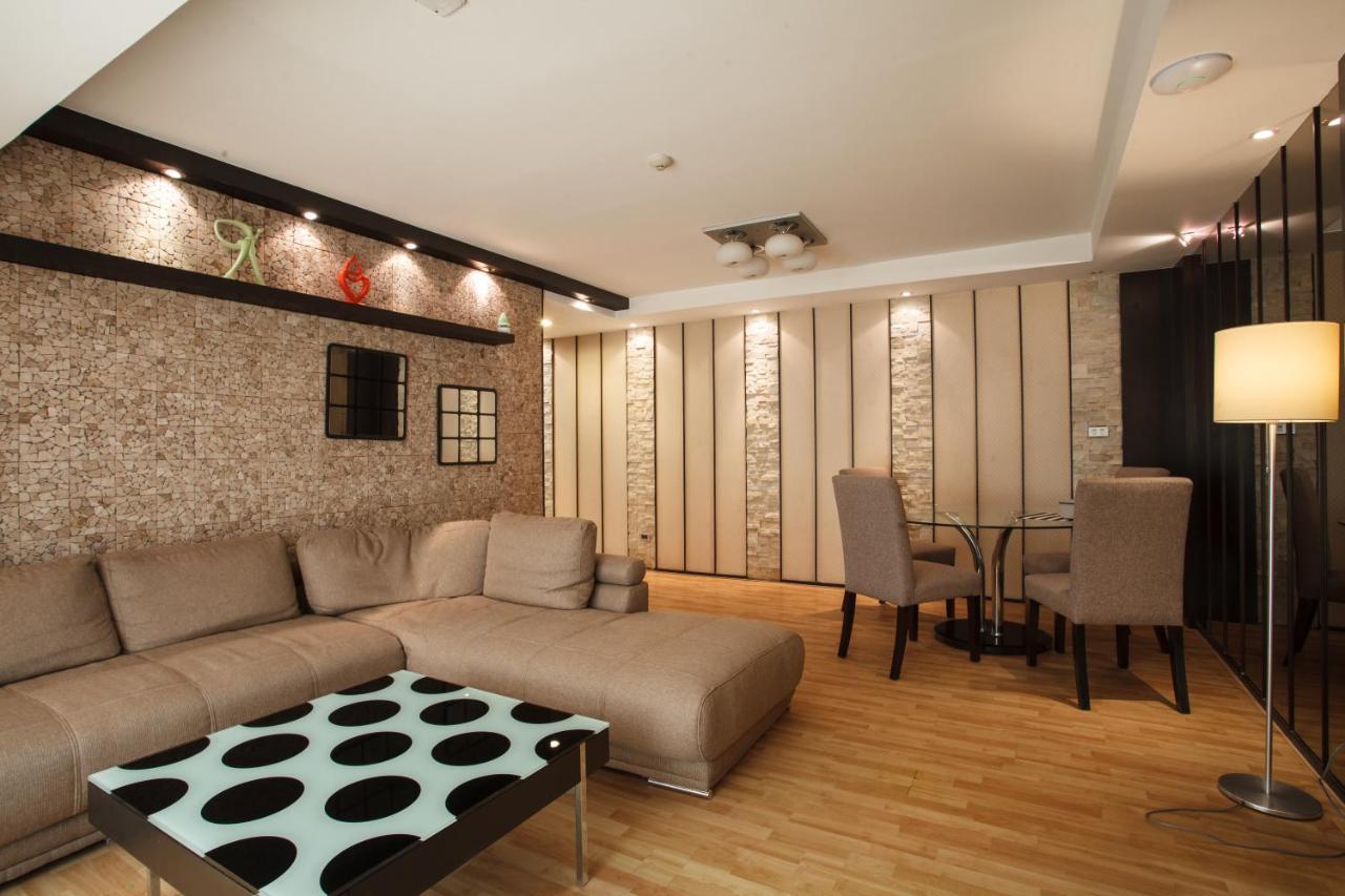 2a-short-term Allowed-2brs Downtown * Bangkok