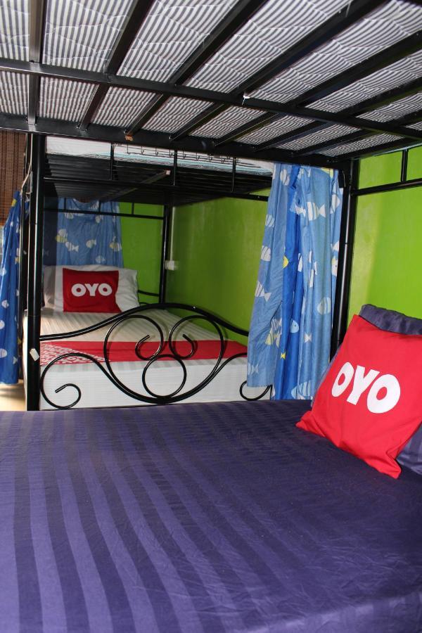 Hotel The Twins Hostel 2*