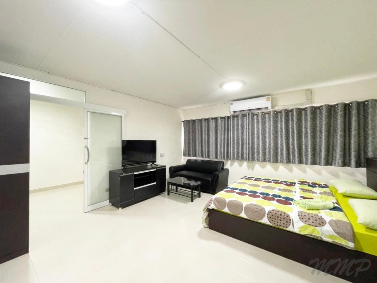 Popular Muang Thong Thani Near Impact