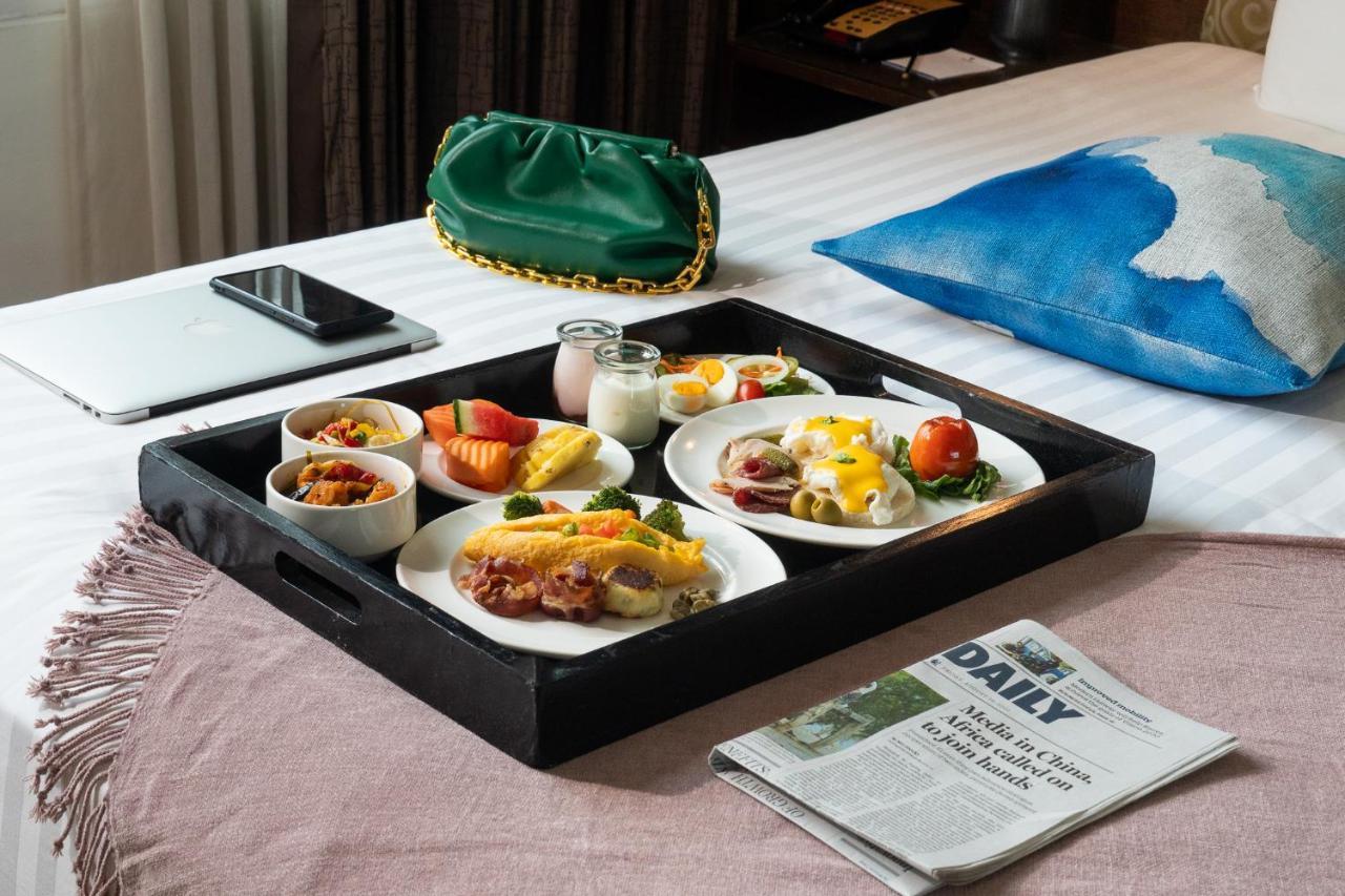 Nh Asoke Hotel 4*