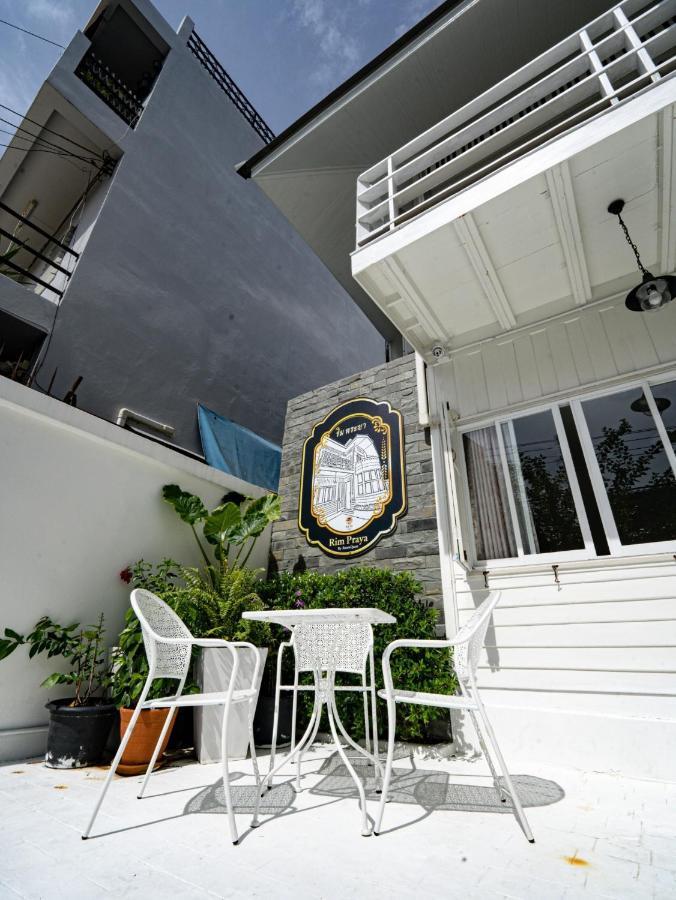 Roomquest Rim Praya Dinsor Road Hotel Banguecoque